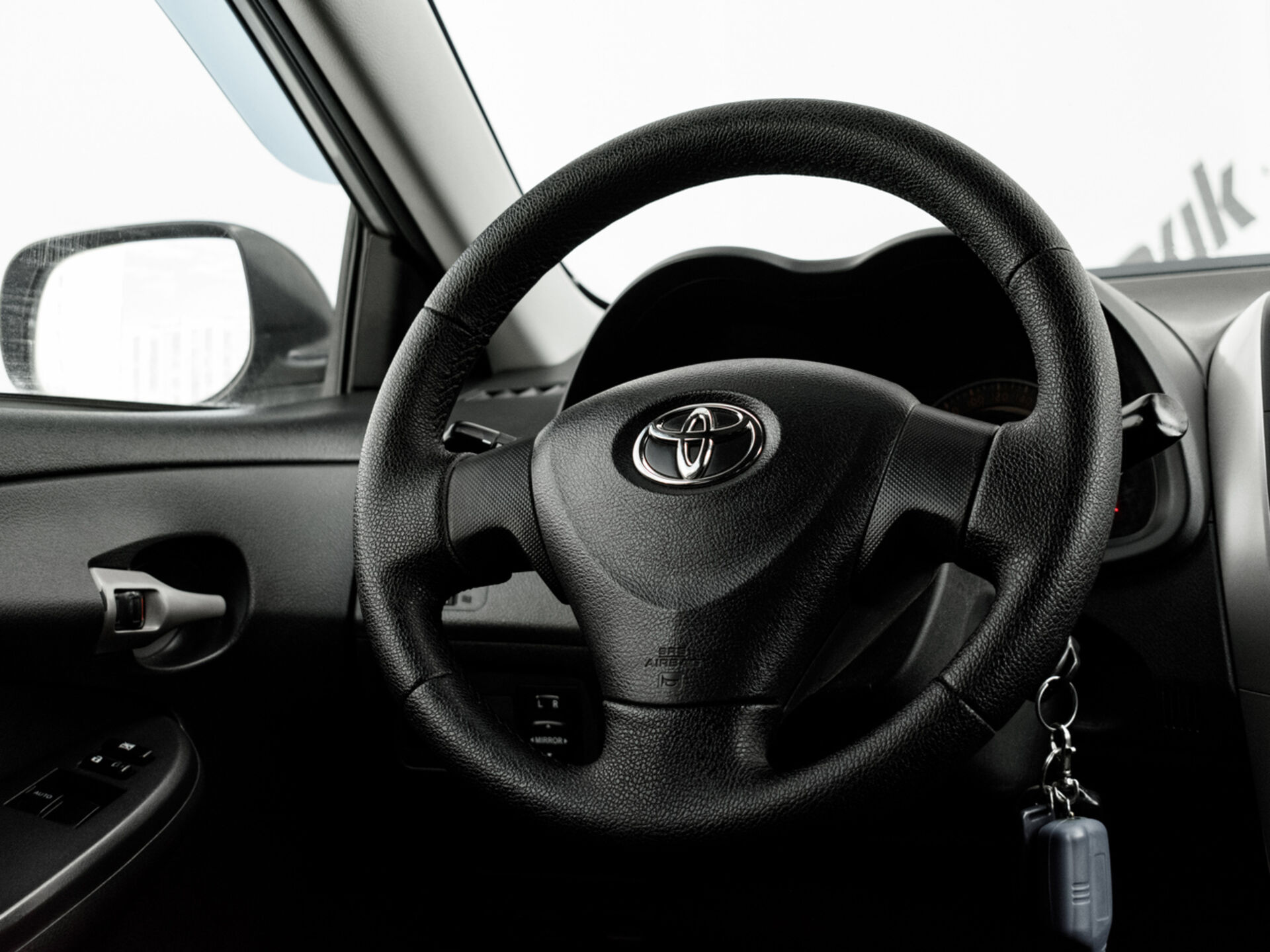 Купить Toyota Corolla 1.6 MT (124 л.с.), 2007 в Екатеренбурге