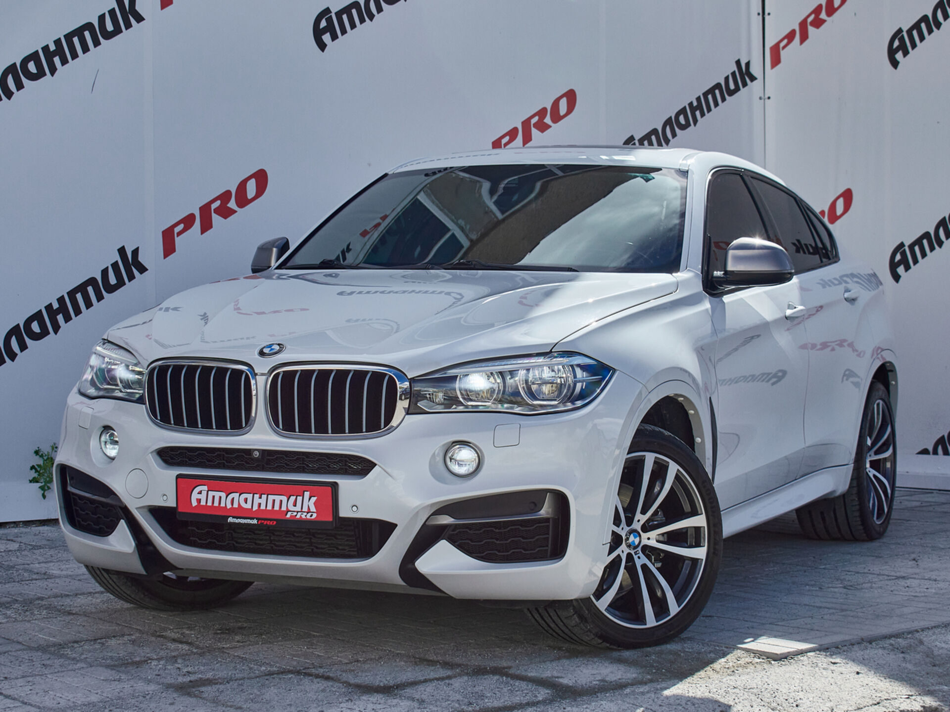 Купить BMW X6 40d 3.0d AT (313 л.с.) 4WD, 2016 в Екатеренбурге