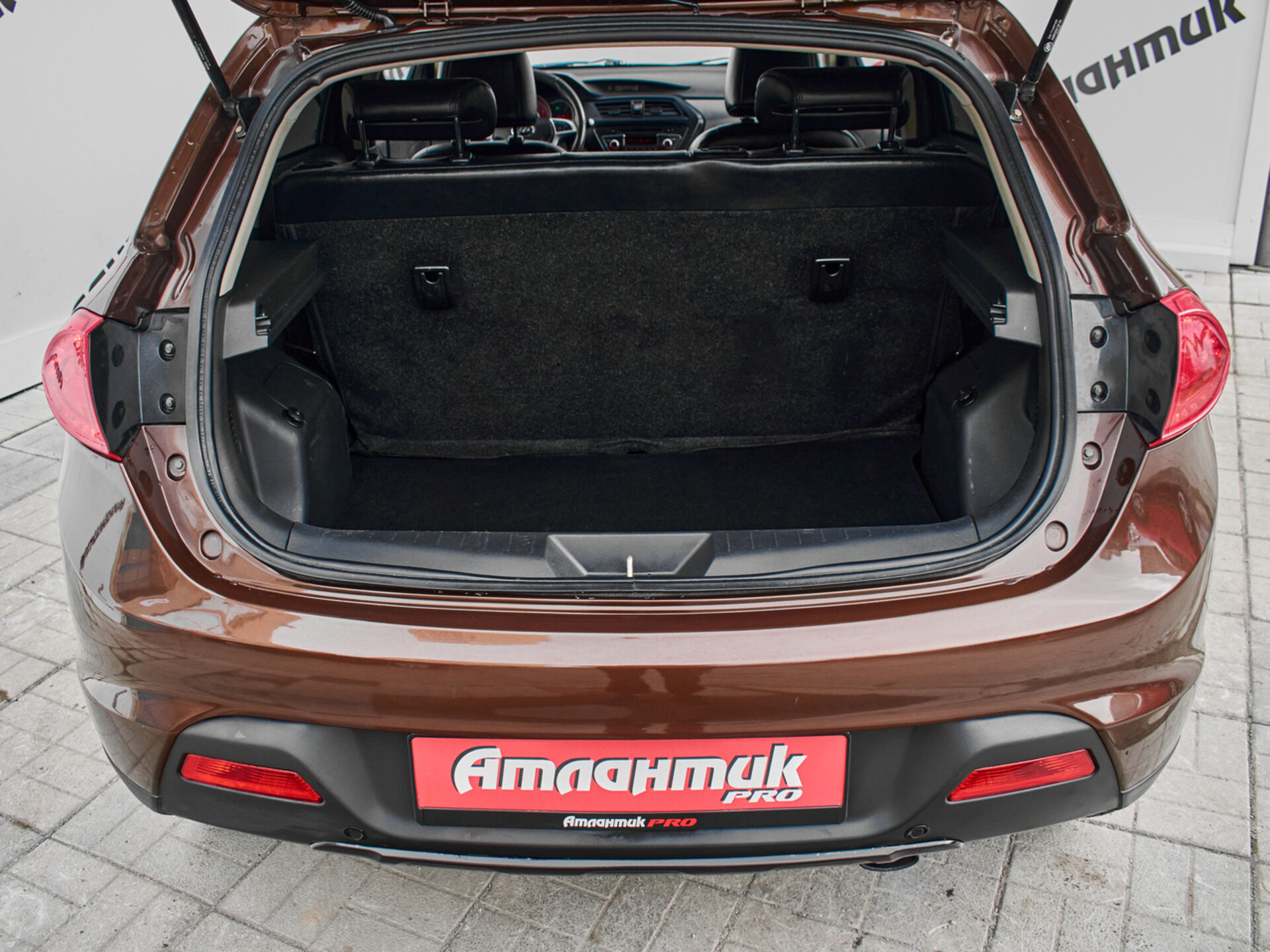 Купить Lifan X50 1.5 CVT (103 л.с.), 2016 в Екатеренбурге