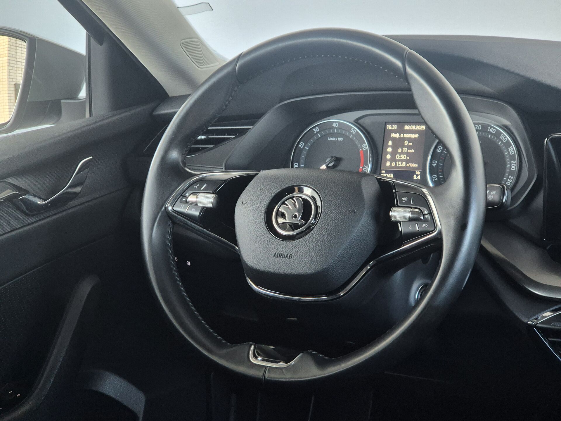Skoda Octavia Ambition Plus 2021 г.в., 59 266 км.