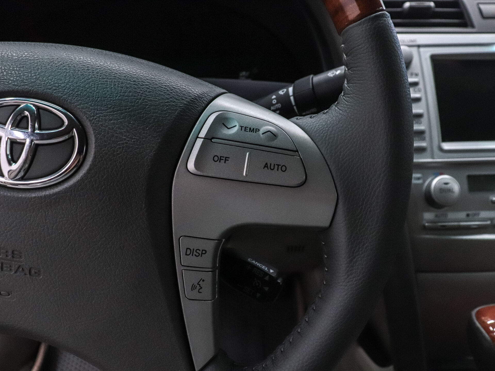 Toyota Camry 2010 14