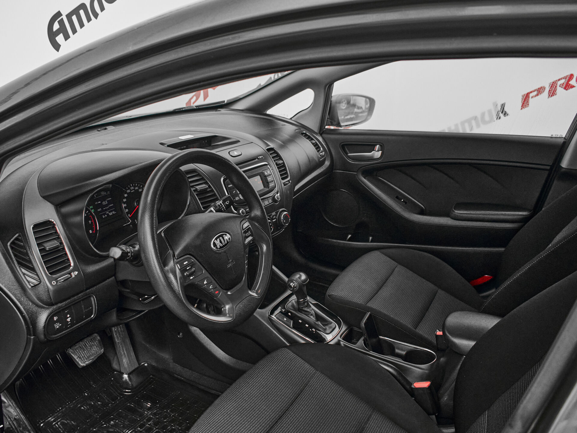 Купить Kia Cerato 1.6 AT (130 л.с.), 2017 в Екатеренбурге