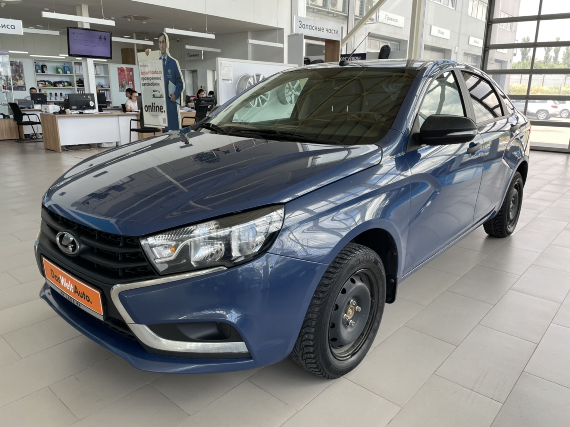 LADA (ВАЗ) Vesta, I 1.6 MT (106 л.с.)