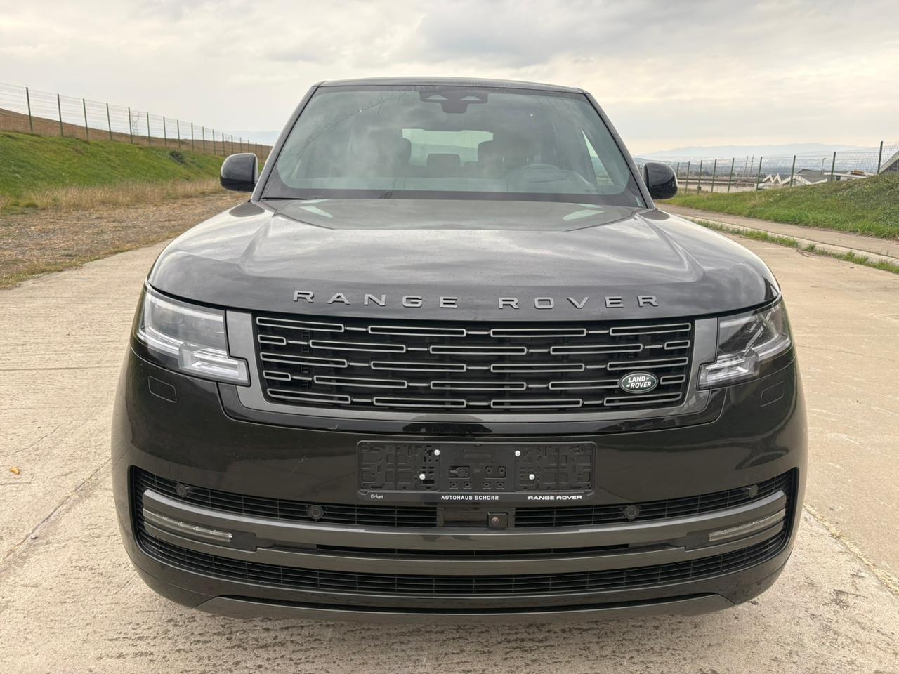 Автомобиль Land Rover Range Rover D350 MHEV 3.0d AT (350 л.с.) 4WD - 1