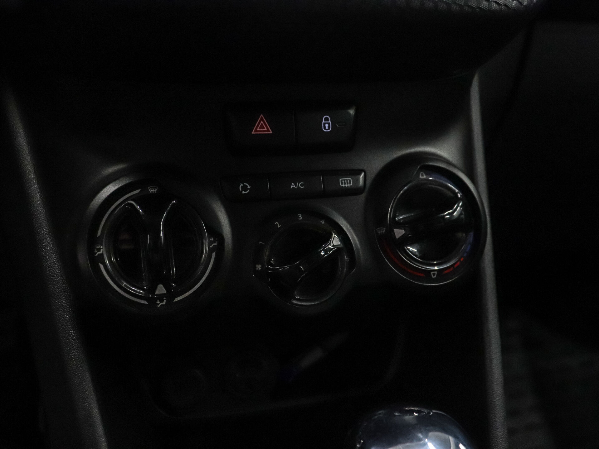 Peugeot 2008 2014 14