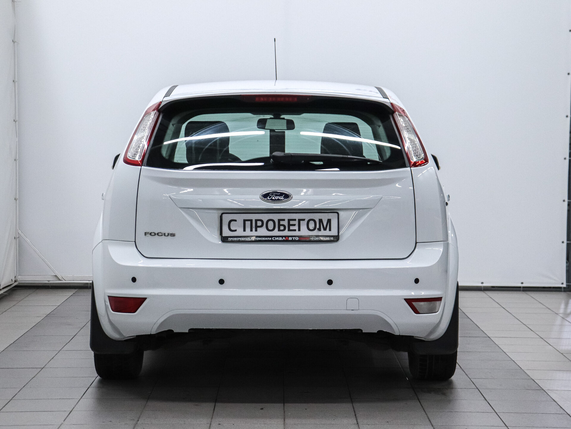 Ford Focus 2011 4