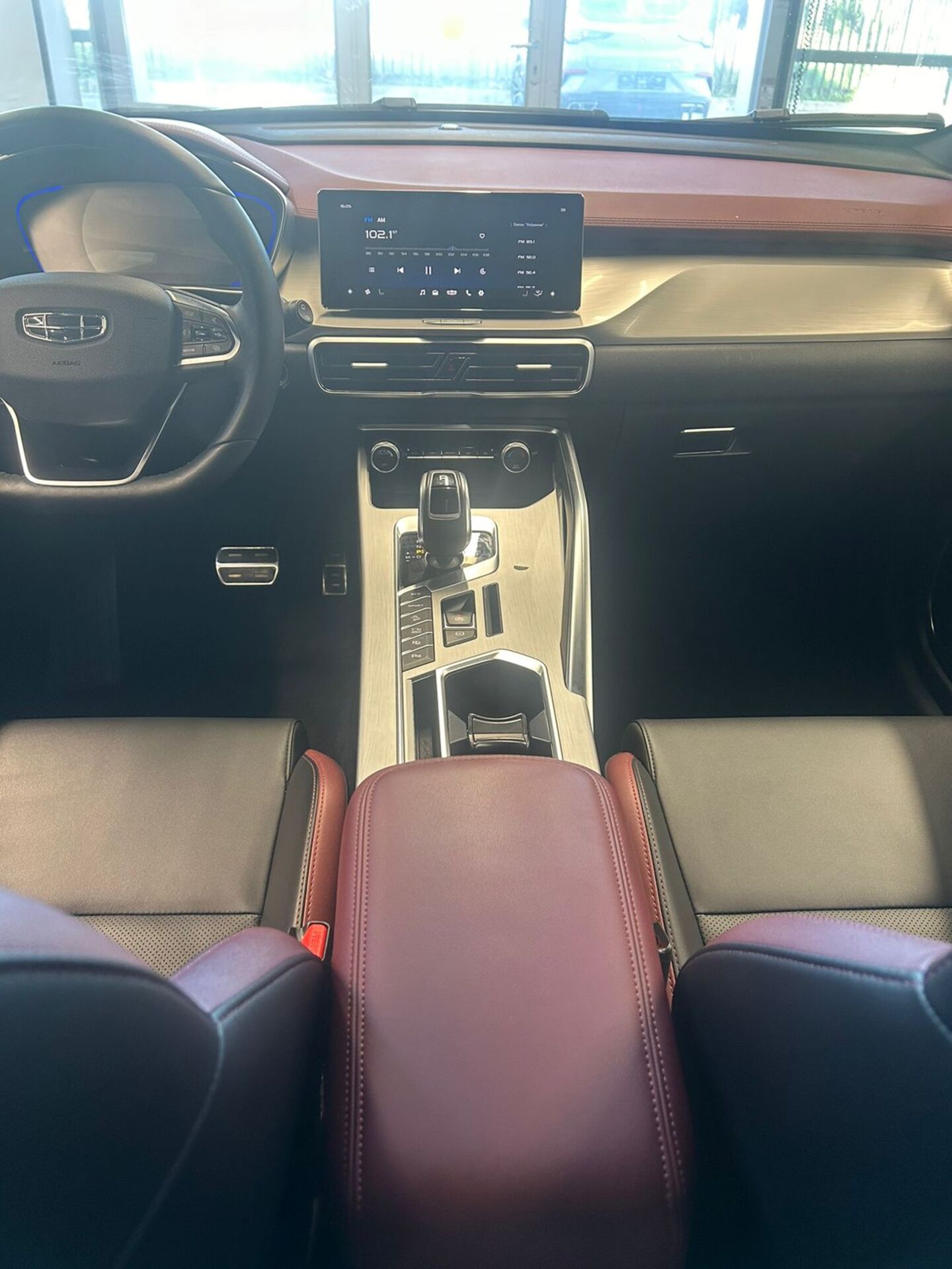 Geely Coolray, 247350000000₽ - вид 9