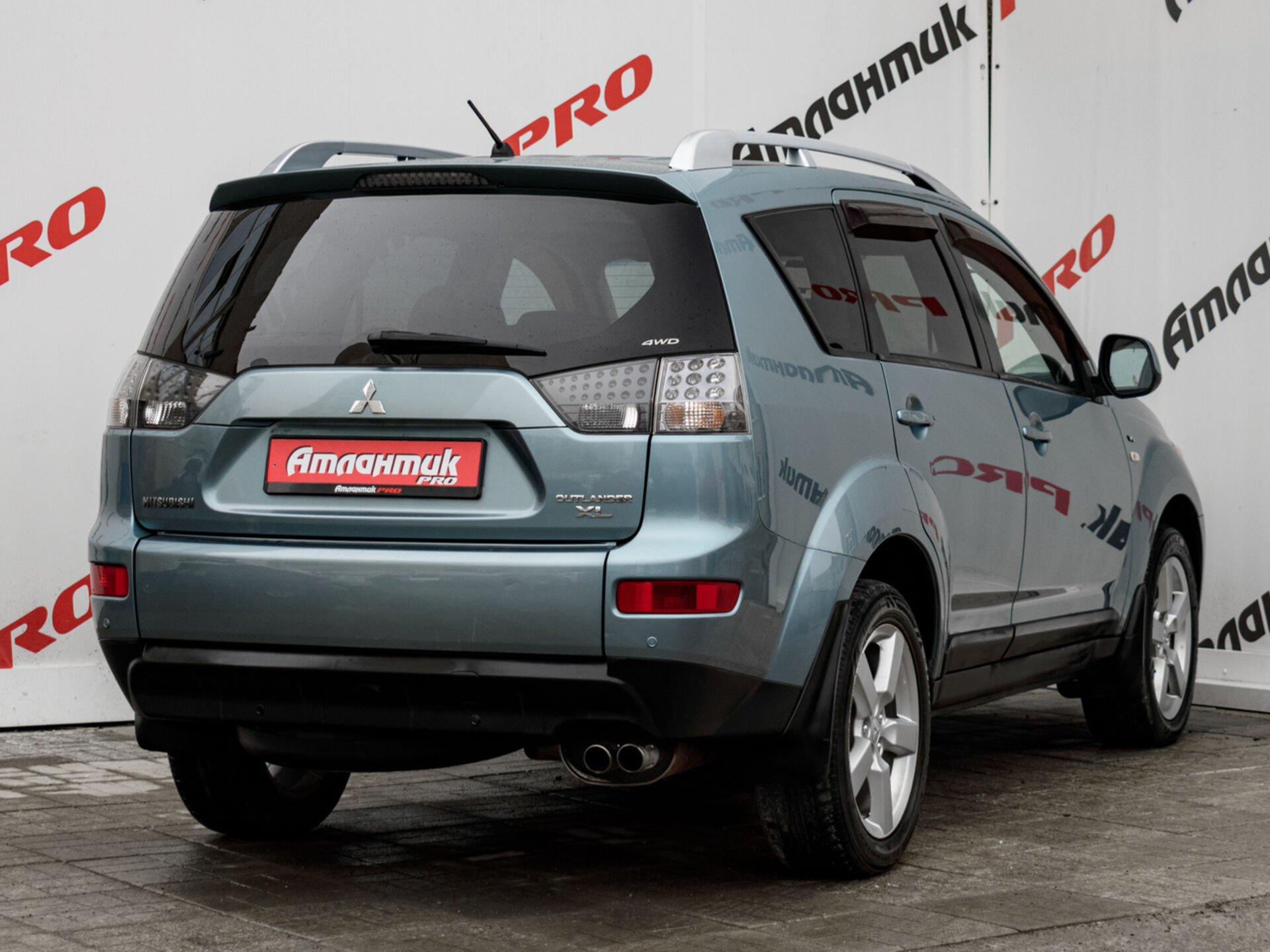 Купить Mitsubishi Outlander 3.0 AT (220 л.с.) 4WD, 2008 в Екатеренбурге