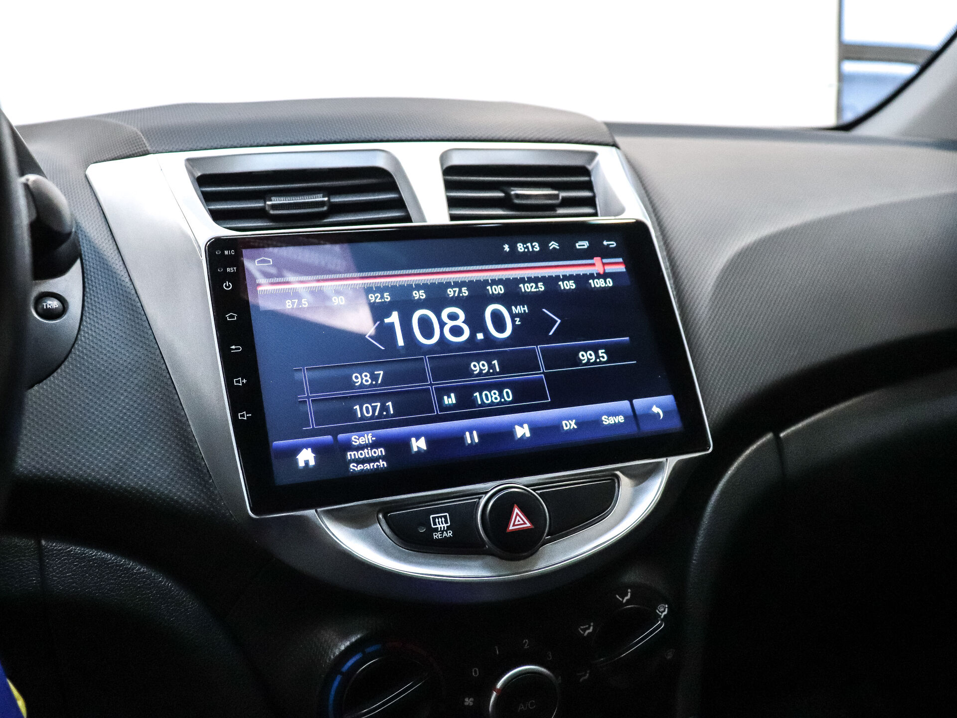 Hyundai Solaris 2015 13