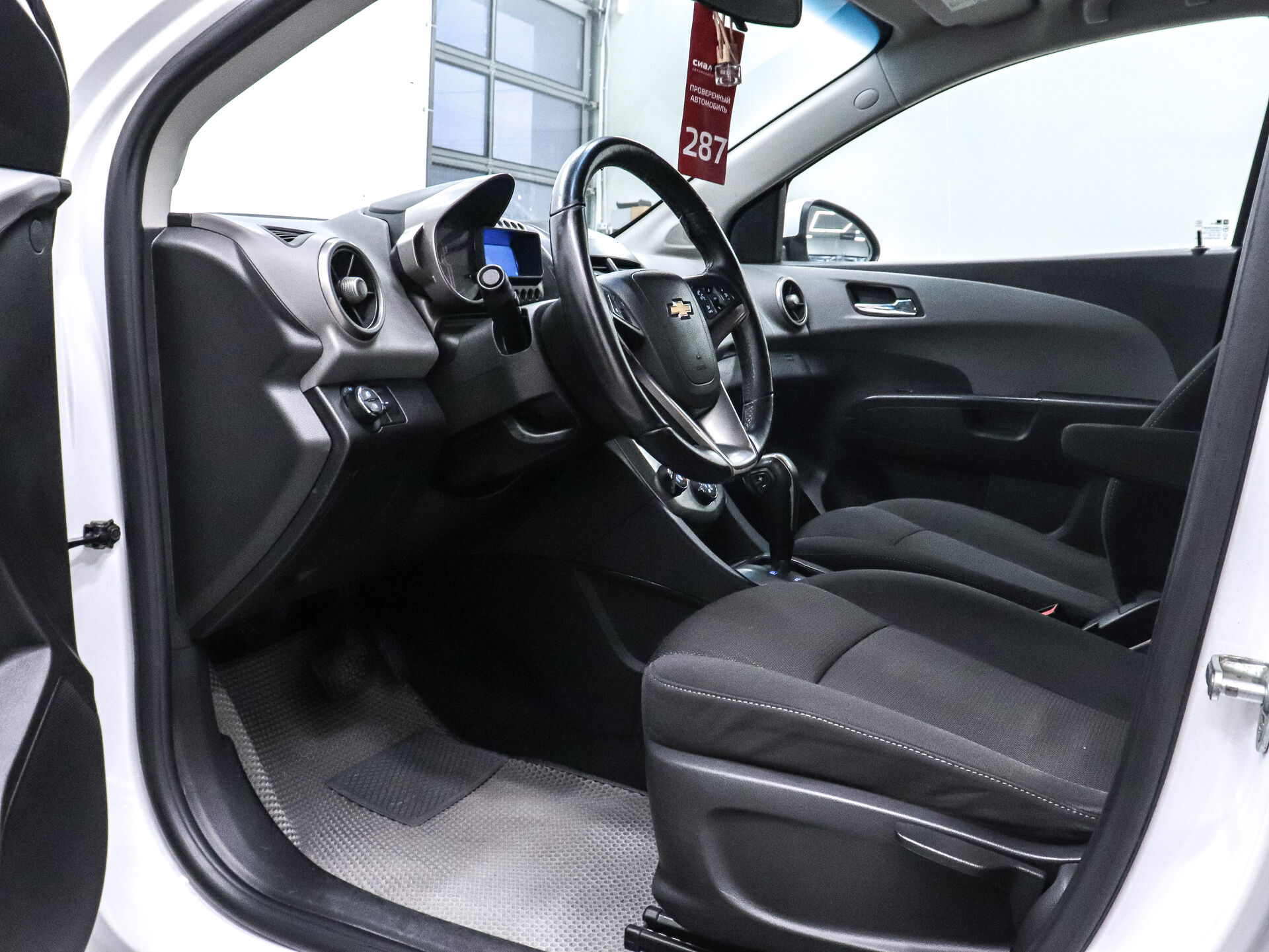 Chevrolet Aveo 2014 10
