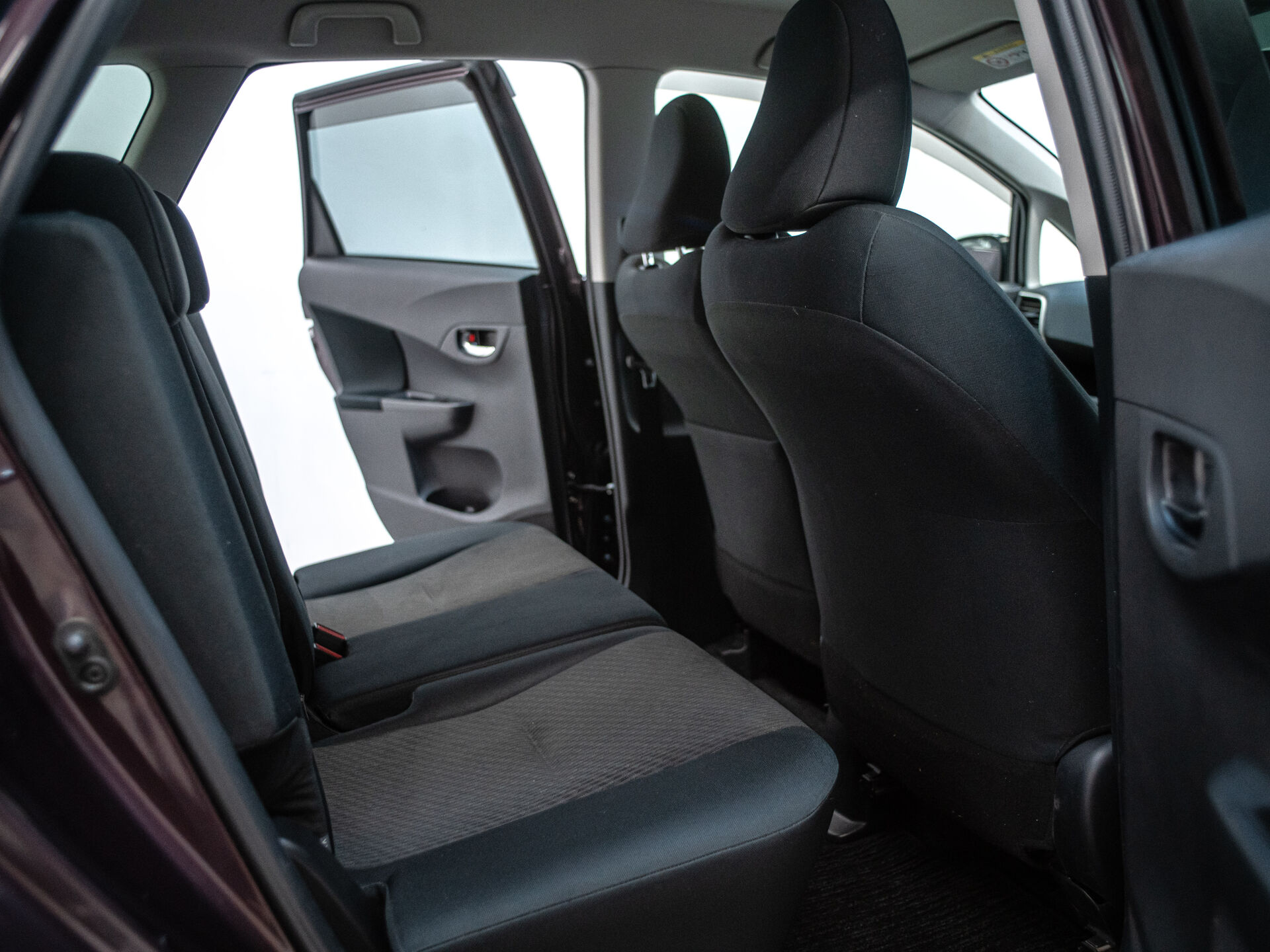 Toyota Ractis 2014 20