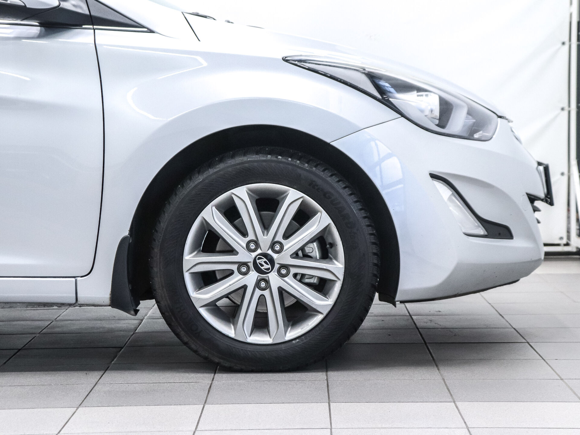 Hyundai Elantra 2013 25