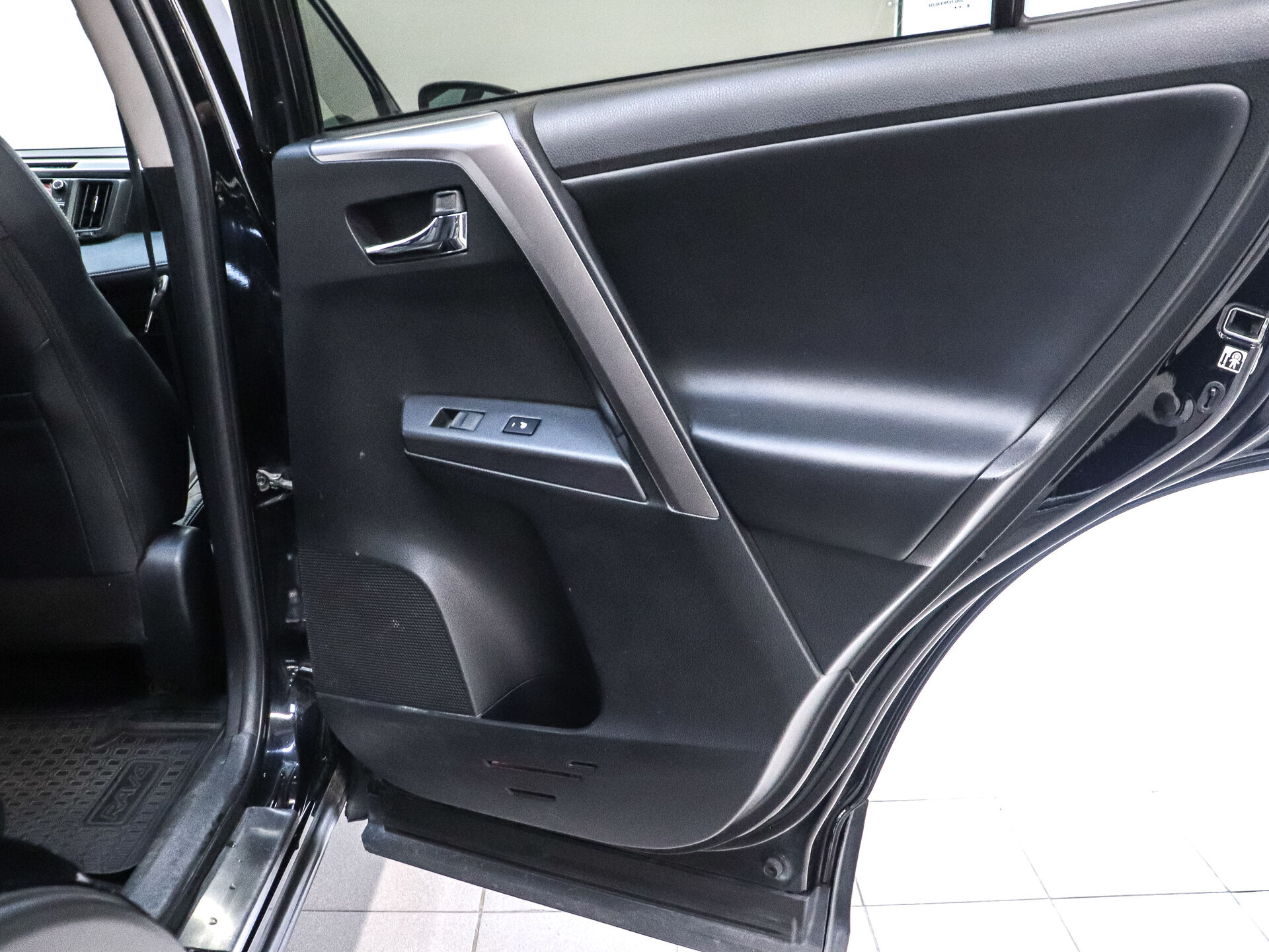 Toyota RAV4 2018 20