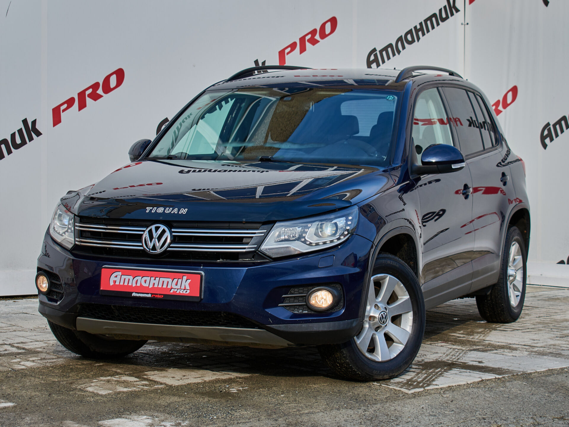 Купить Volkswagen Tiguan 2.0 AT (170 л.с.) 4WD, 2011 в Екатеренбурге