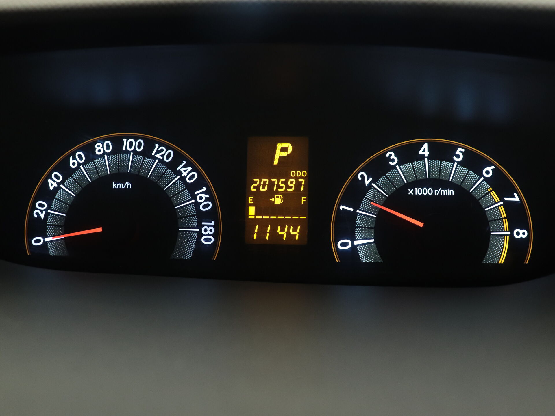 Toyota Ractis 2010 9