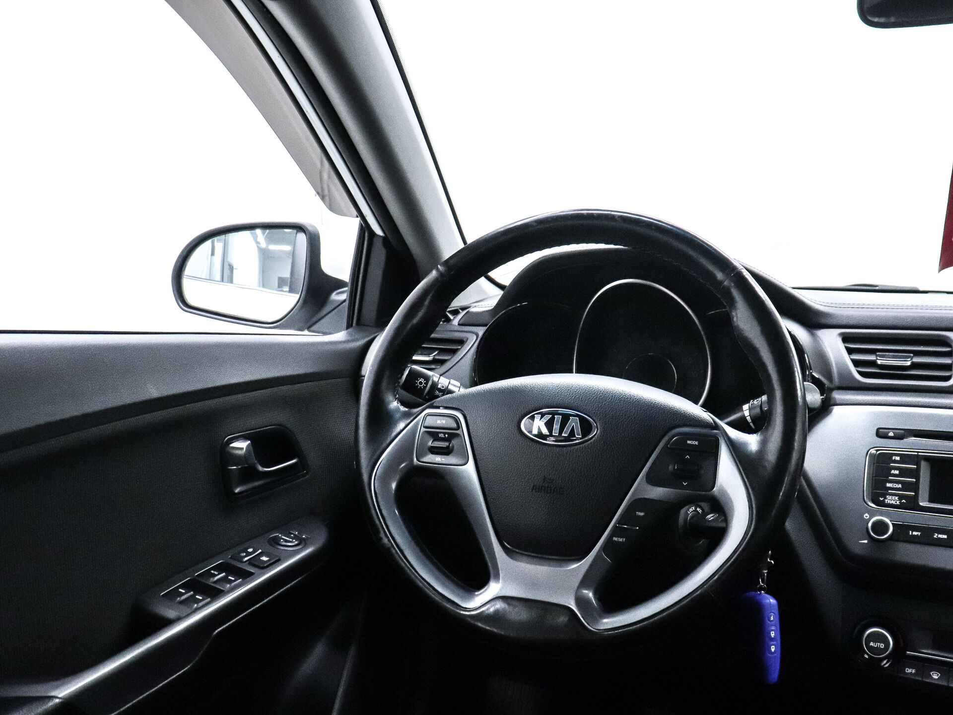 Kia Rio 2016 15