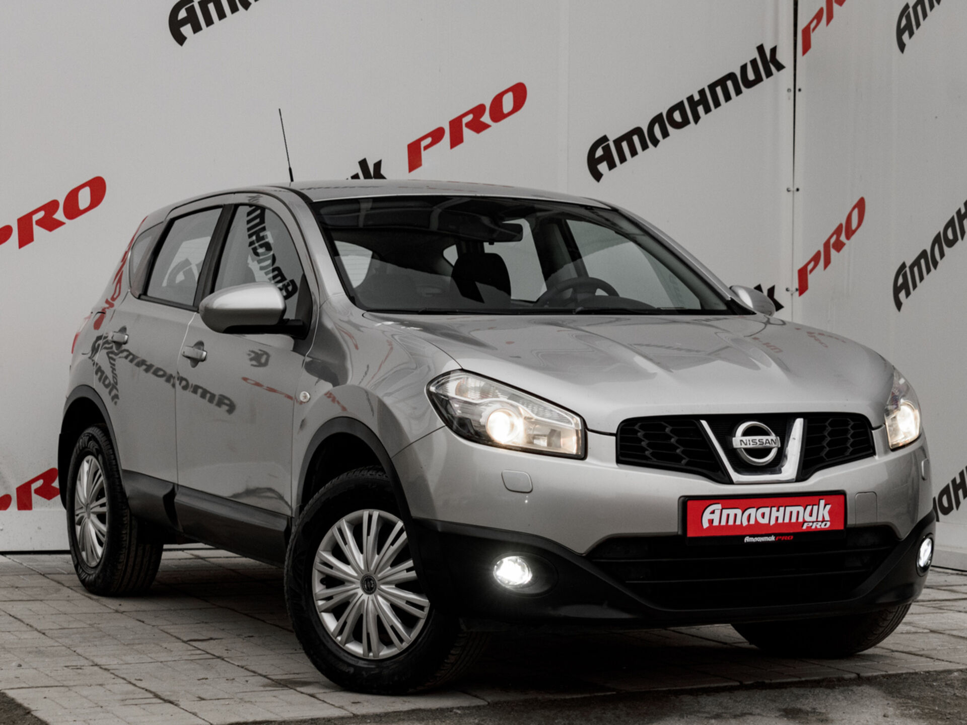 Купить Nissan Qashqai 2.0 CVT (141 л.с.), 2011 в Екатеренбурге