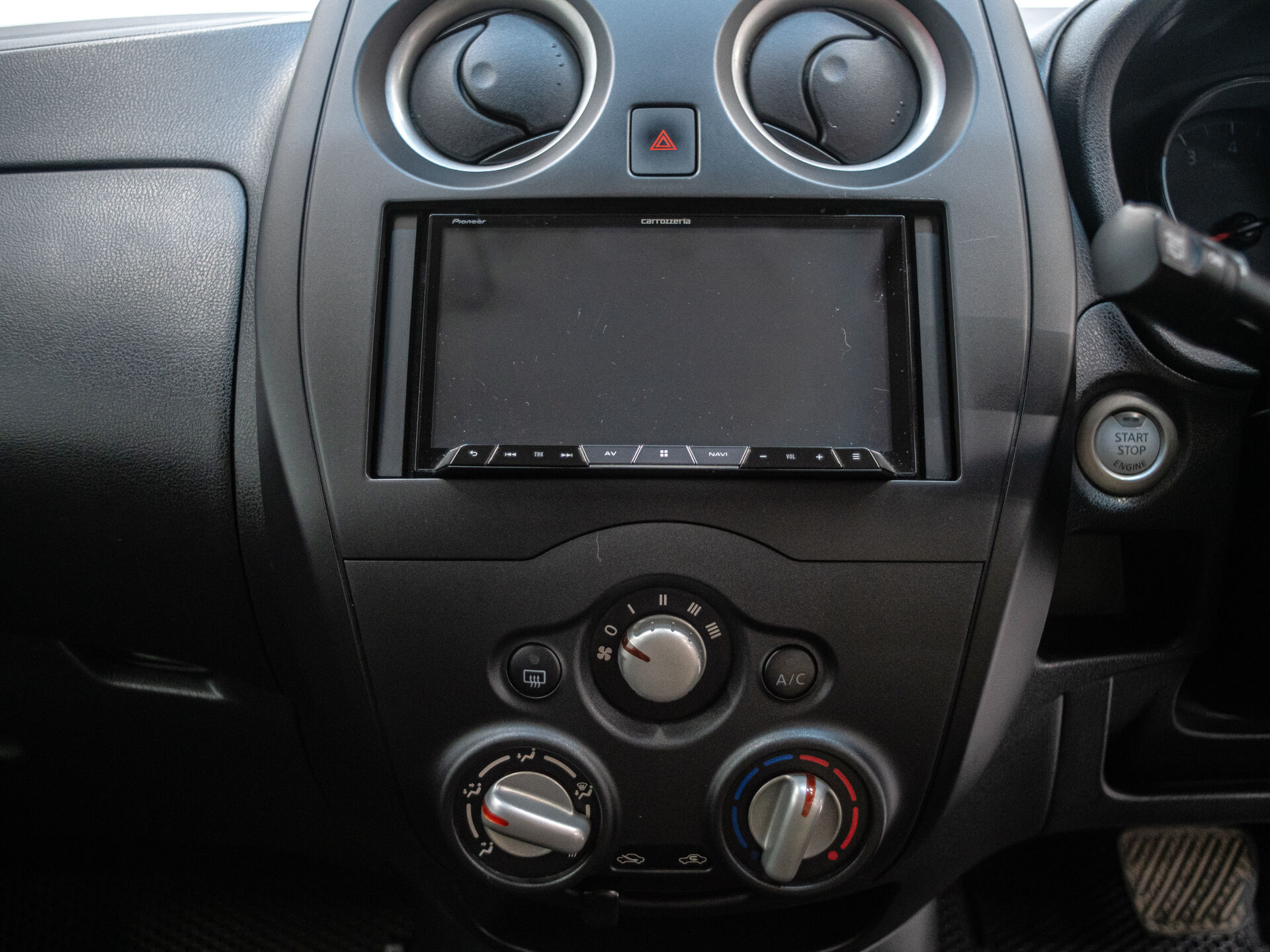 Nissan Note 2019 17