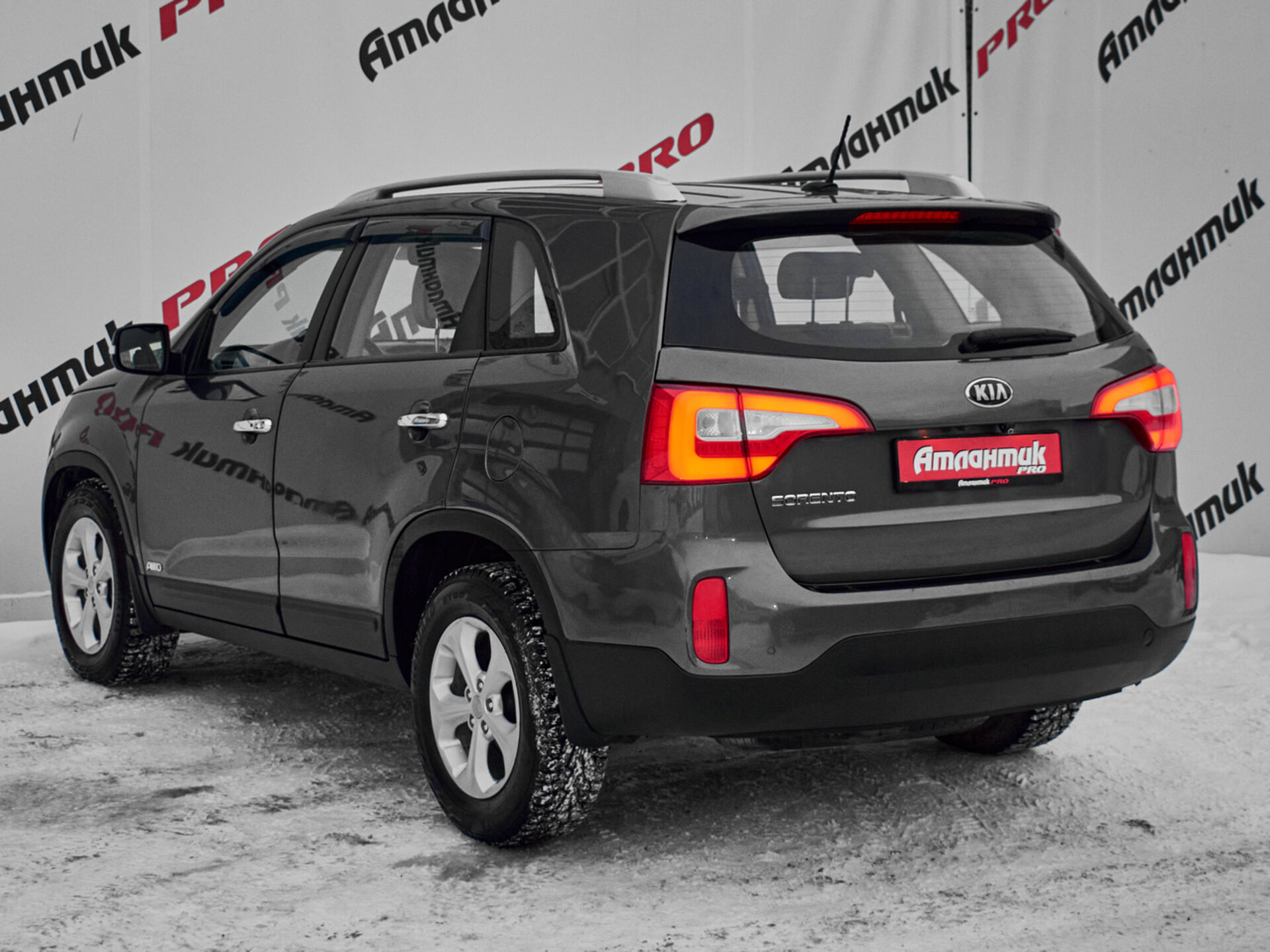 Купить Kia Sorento 2.4 AT (175 л.с.) 4WD, 2013 в Екатеренбурге
