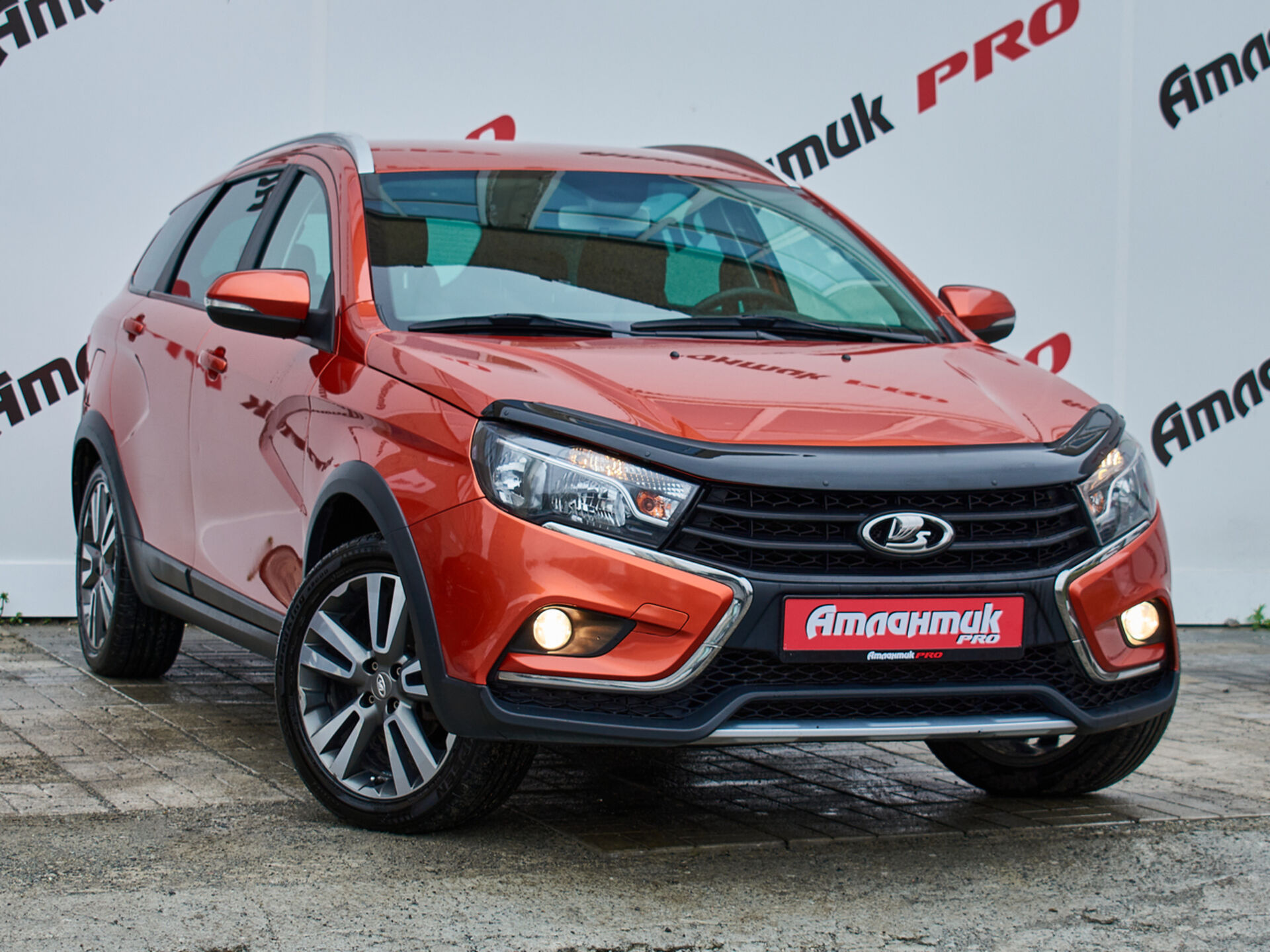 Купить Lada (ВАЗ) Vesta SW 1.8 AMT (122 л.с.), 2018 в Екатеренбурге
