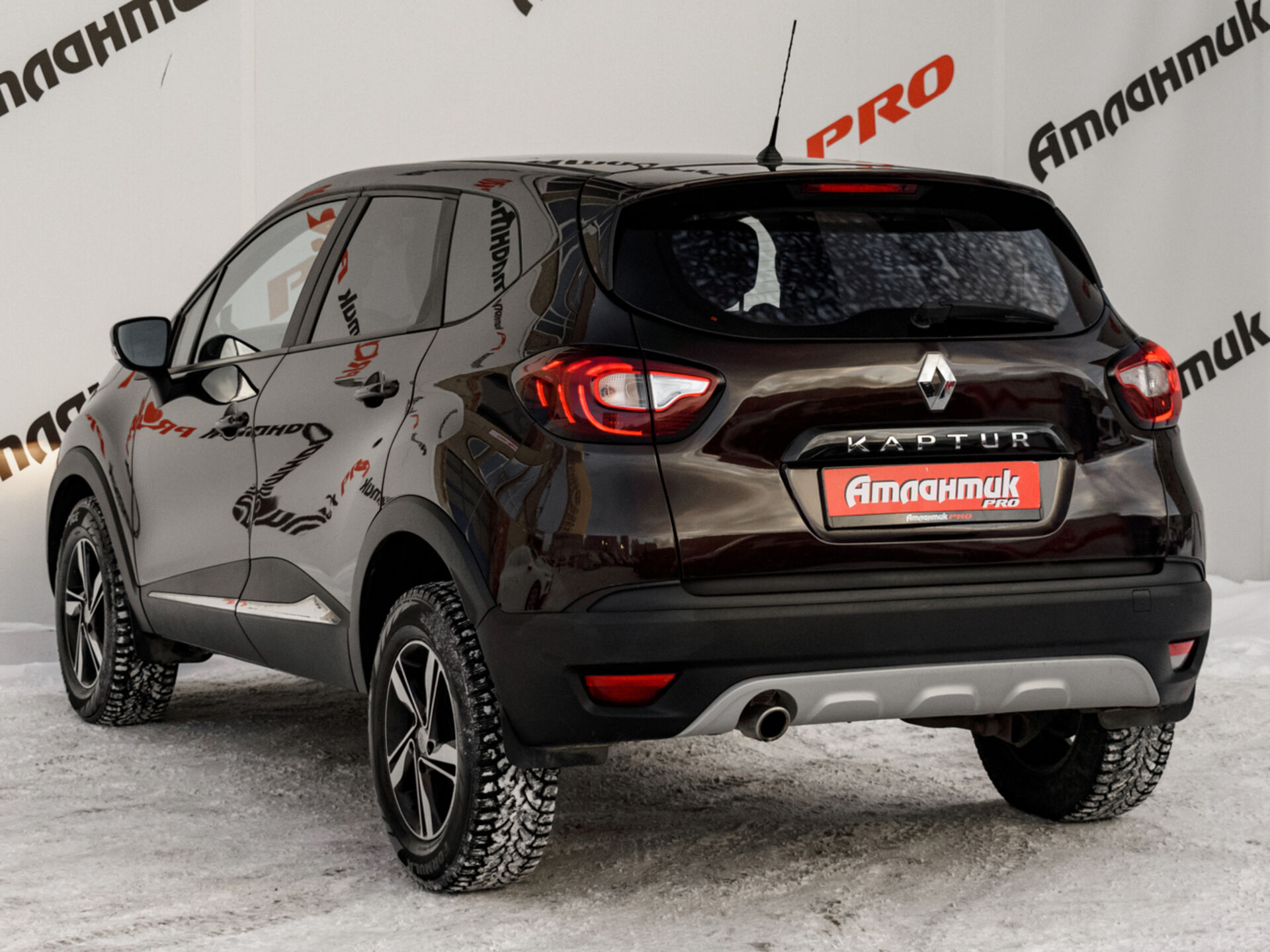 Купить Renault Kaptur 1.6 CVT (114 л.с.), 2019 в Екатеренбурге