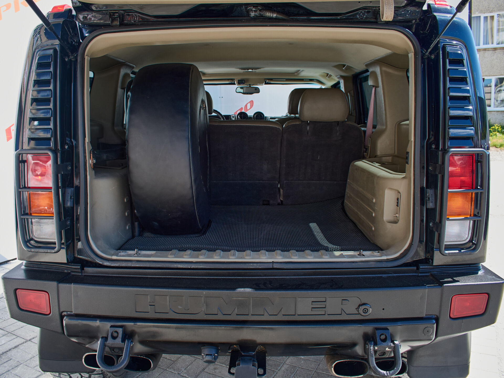 Купить Hummer H2 6.0 AT (315 л.с.) 4WD, 2003 в Екатеренбурге