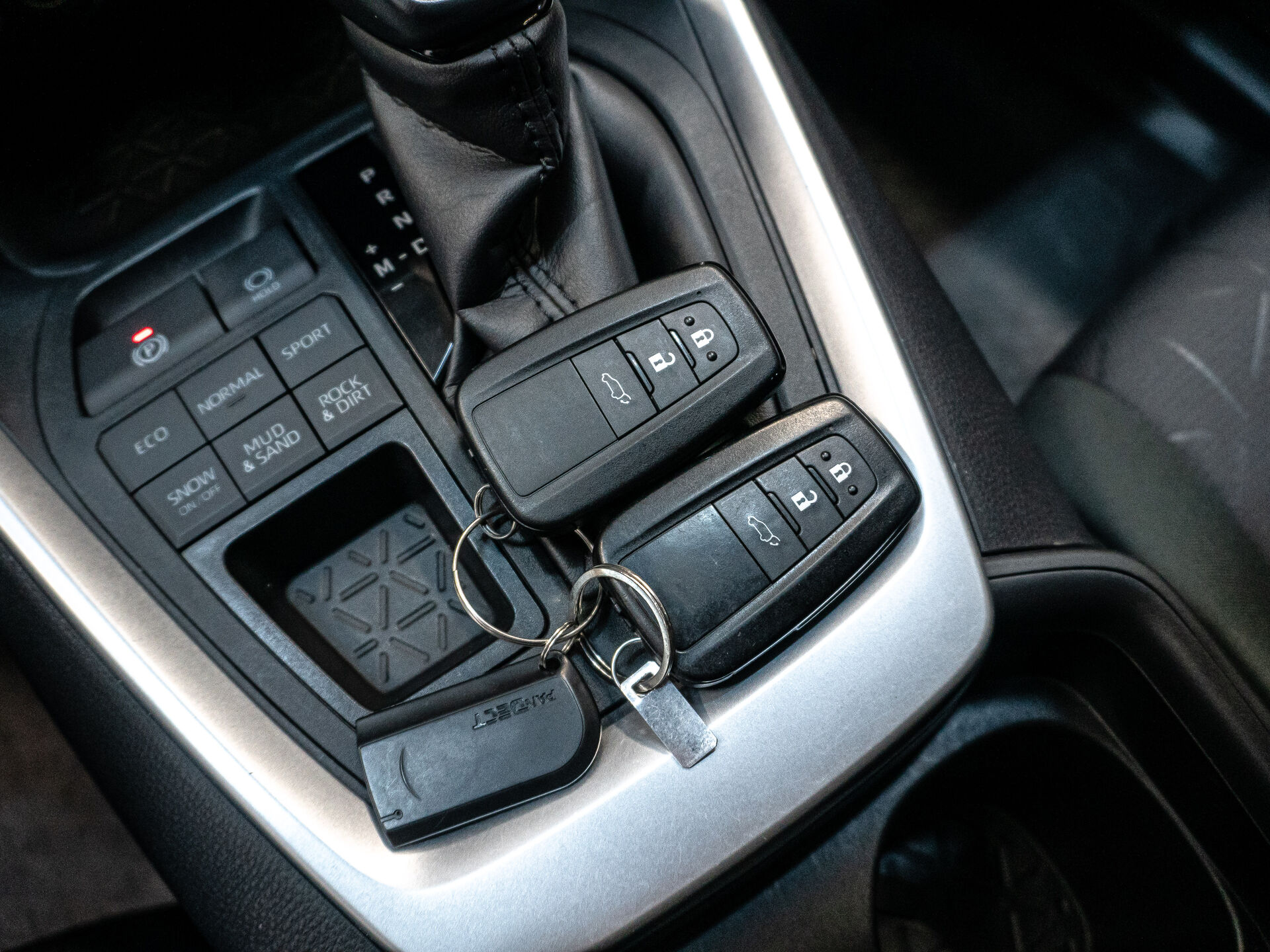 Toyota RAV4 2019 18