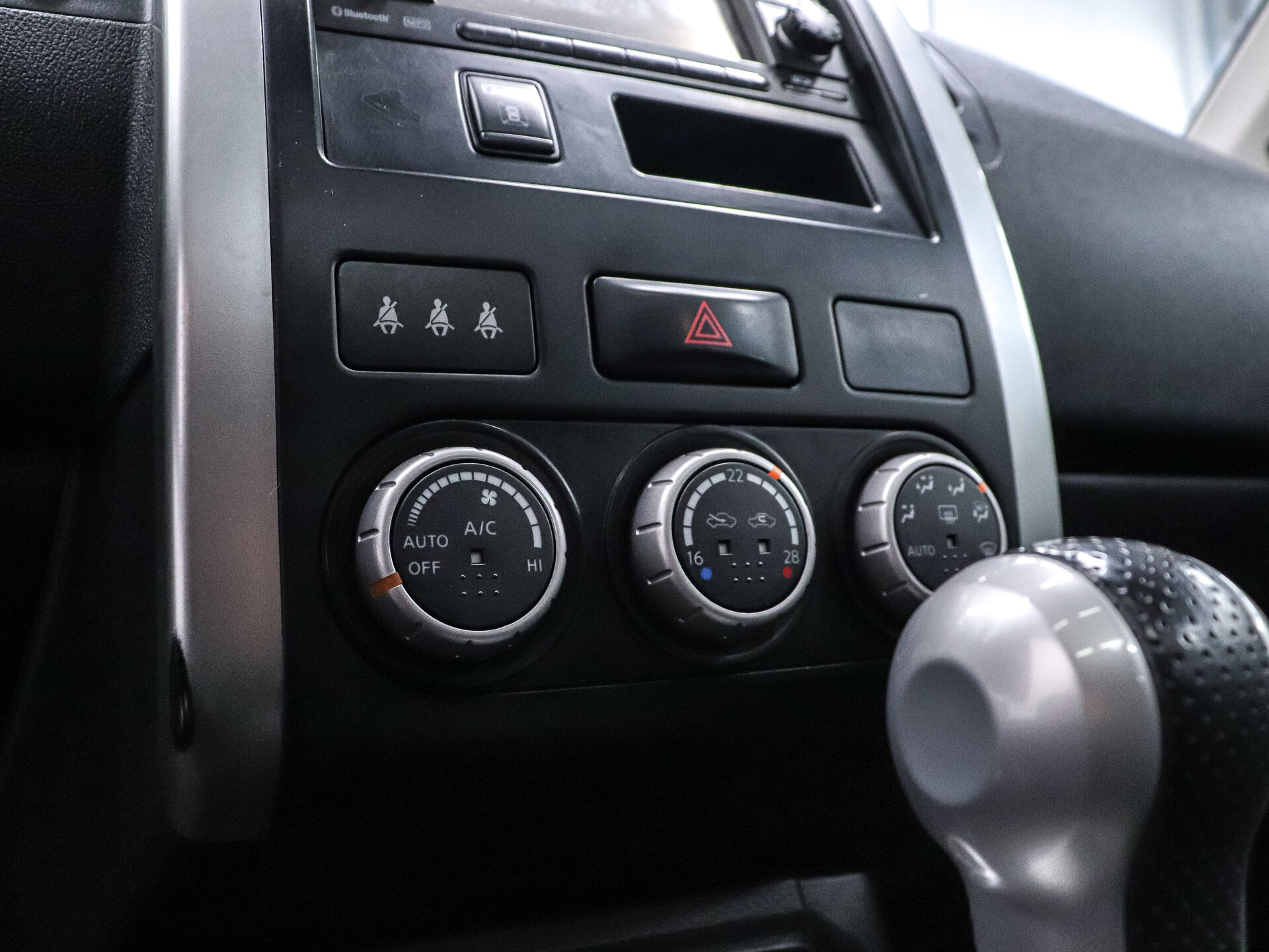 Nissan X-Trail 2013 16