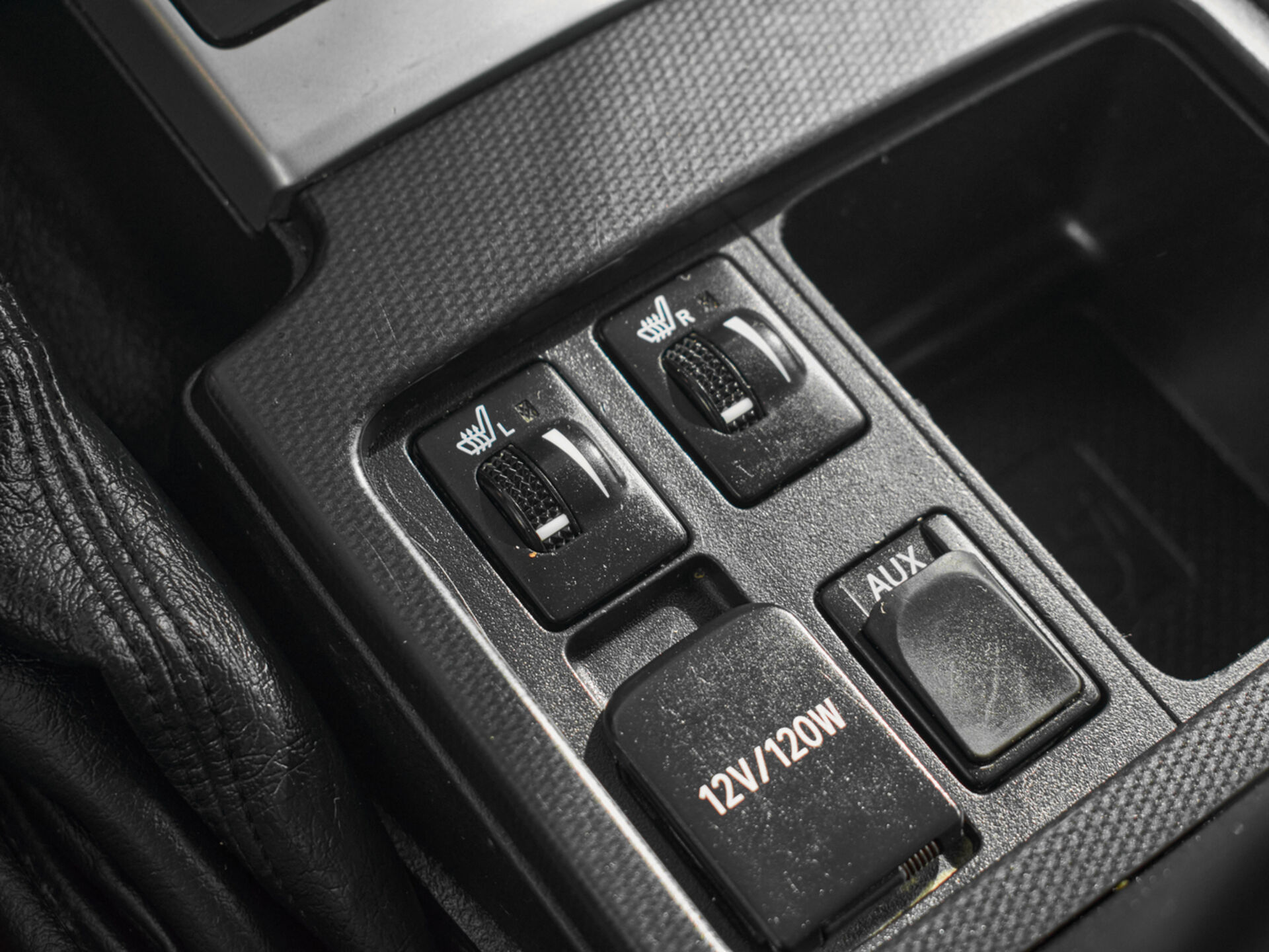 Купить Toyota Land Cruiser Prado 3.0d AT (173 л.с.) 4WD, 2013 в Екатеренбурге