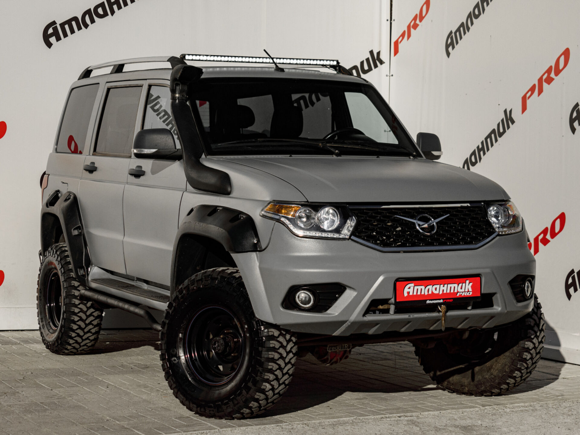 Купить УАЗ Patriot 2.7 MT (135 л.с.) 4WD, 2017 в Екатеренбурге