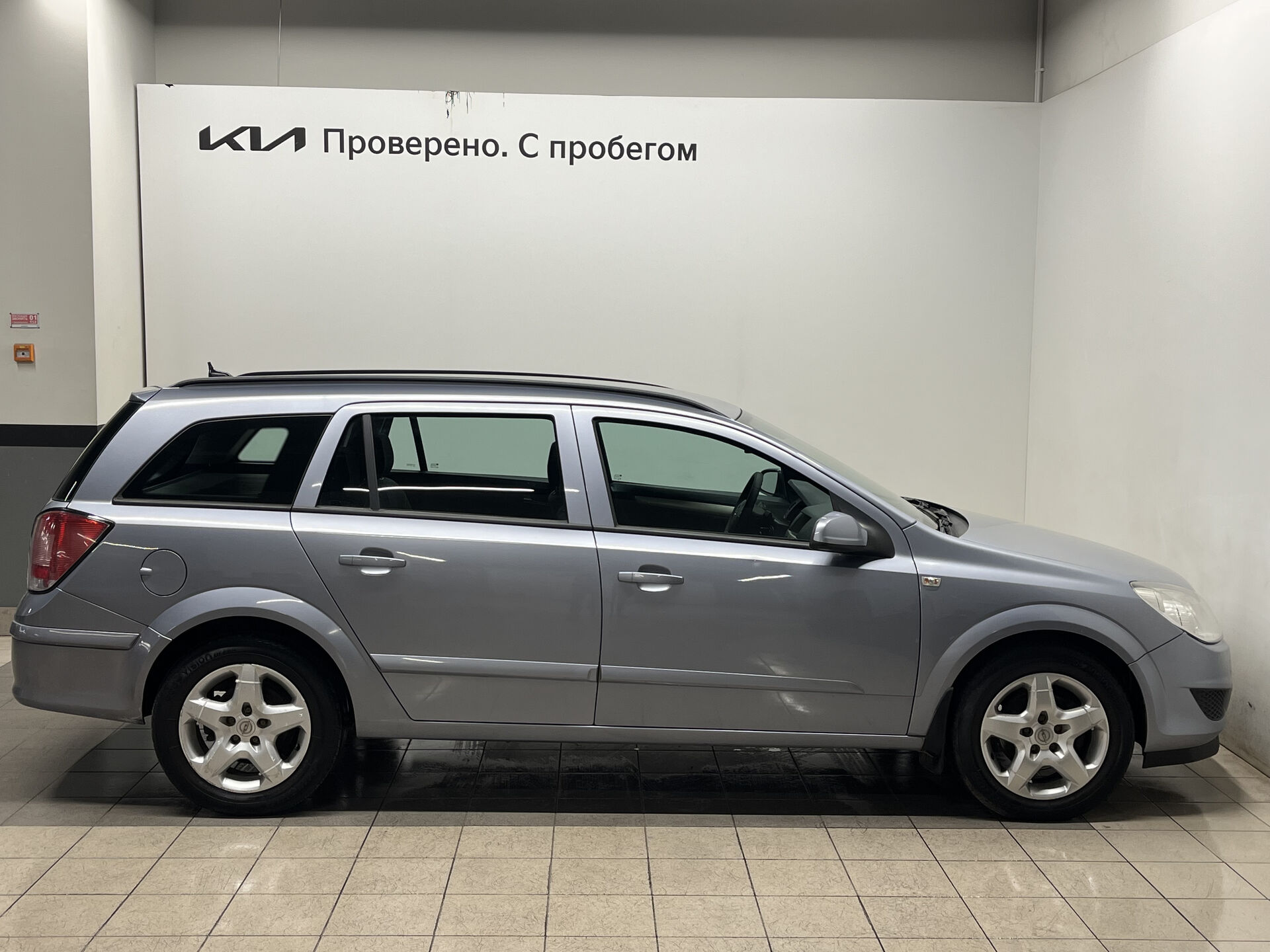 Opel Astra None 2007 г.в., 215 141 км.