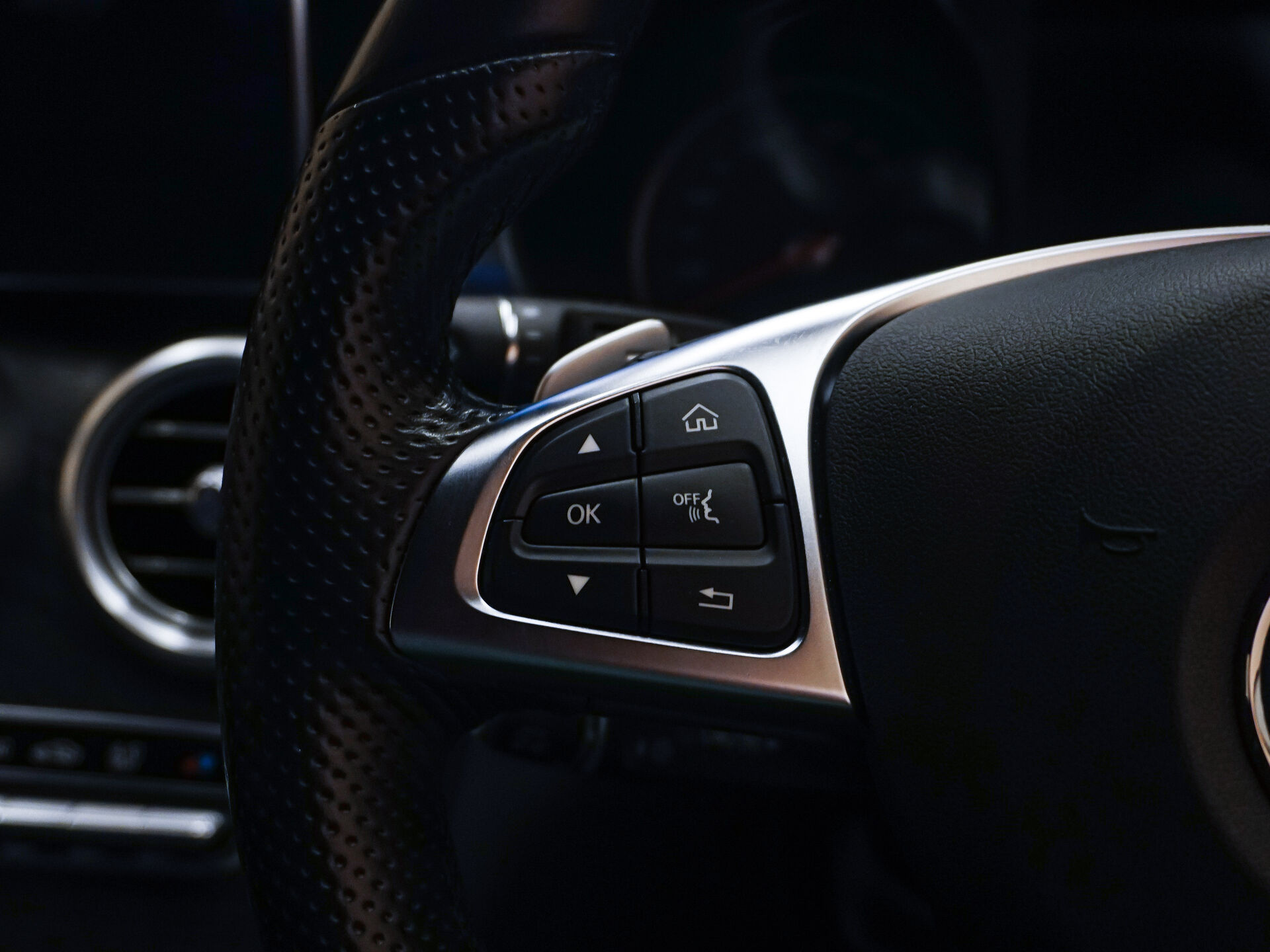 Mercedes-Benz C-Класс 2016 14