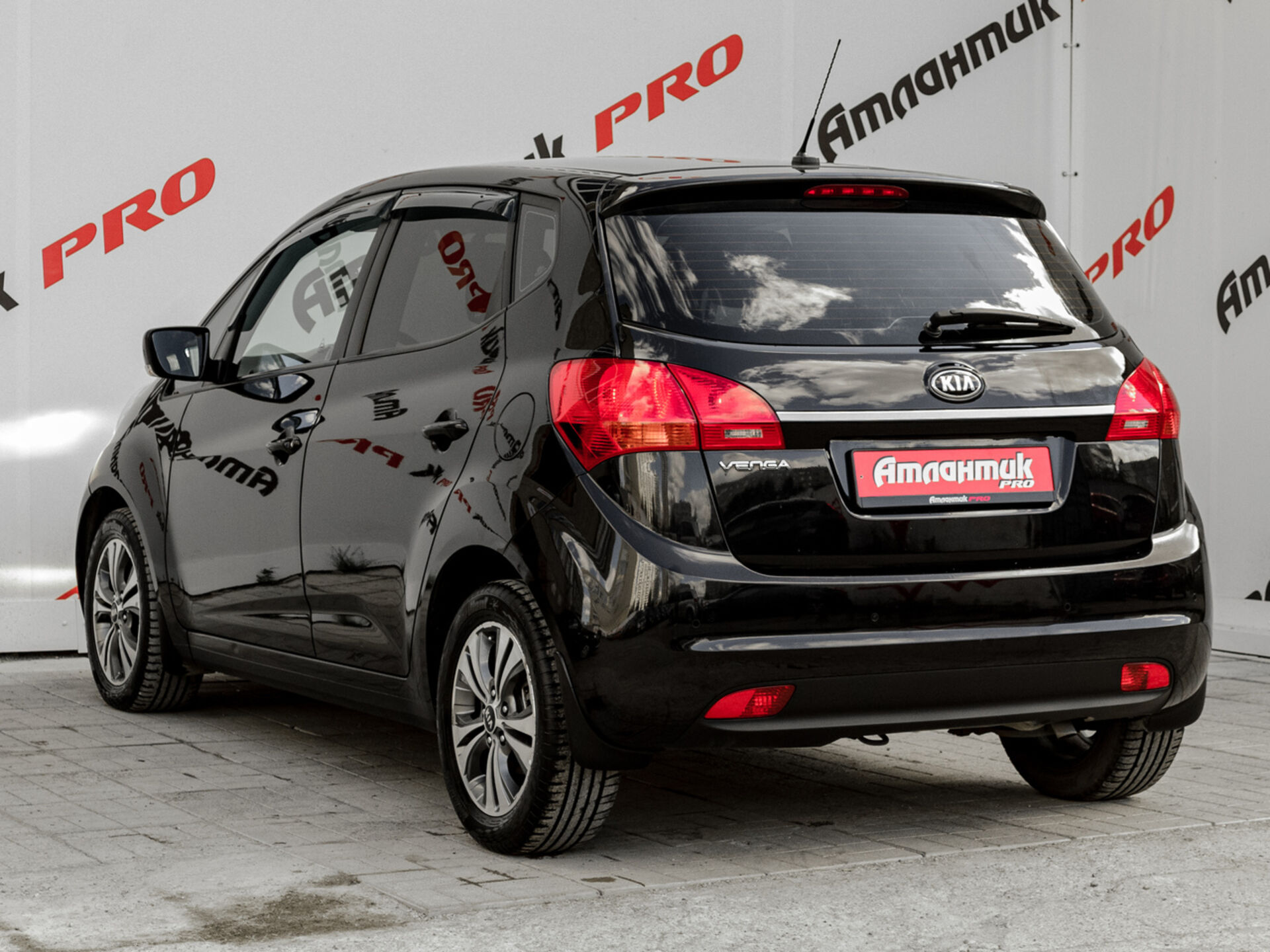 Купить Kia Venga 1.6 AT (124 л.с.), 2014 в Екатеренбурге