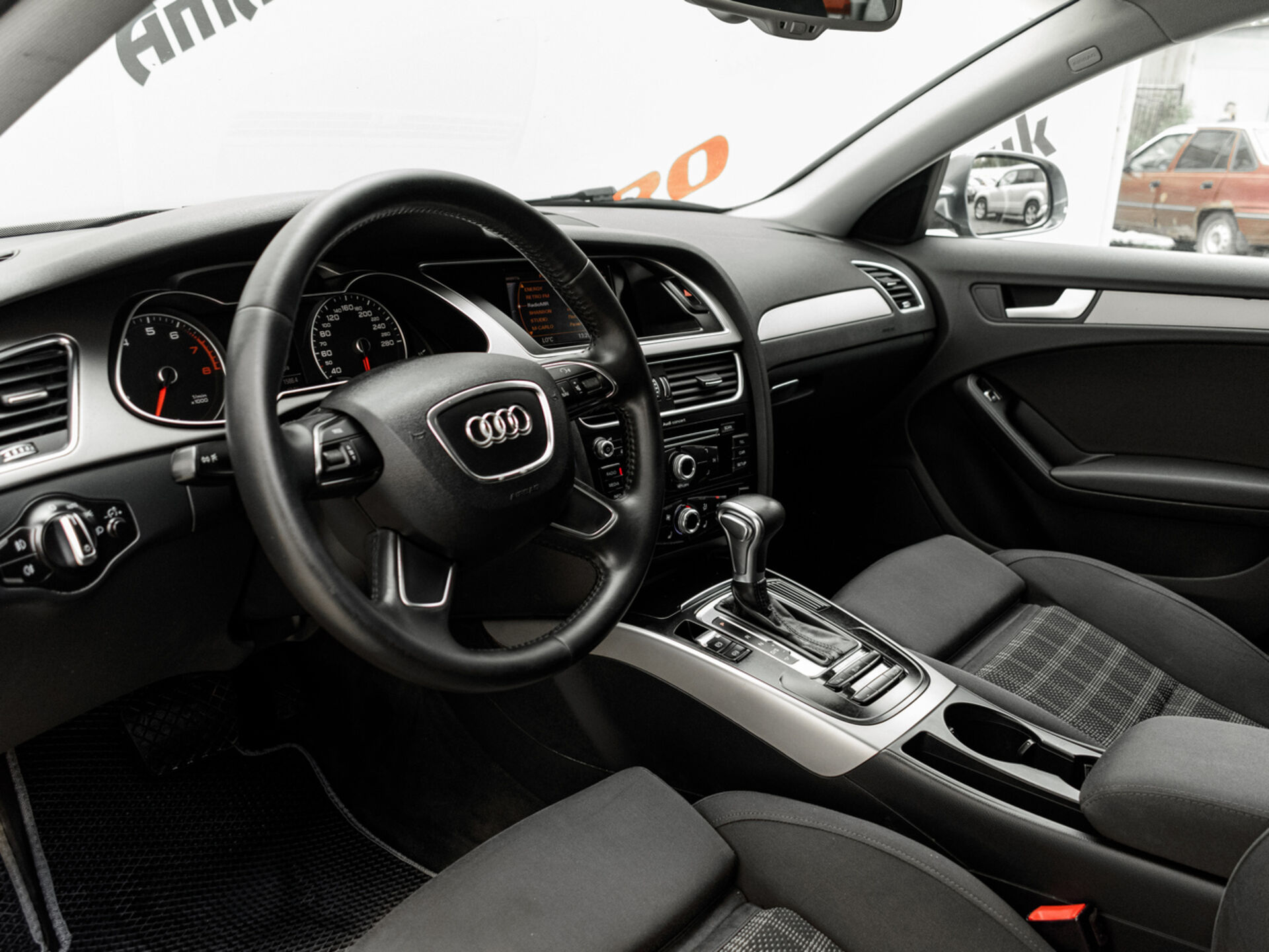 Купить Audi A4 1.8 CVT (170 л.с.), 2013 в Екатеренбурге