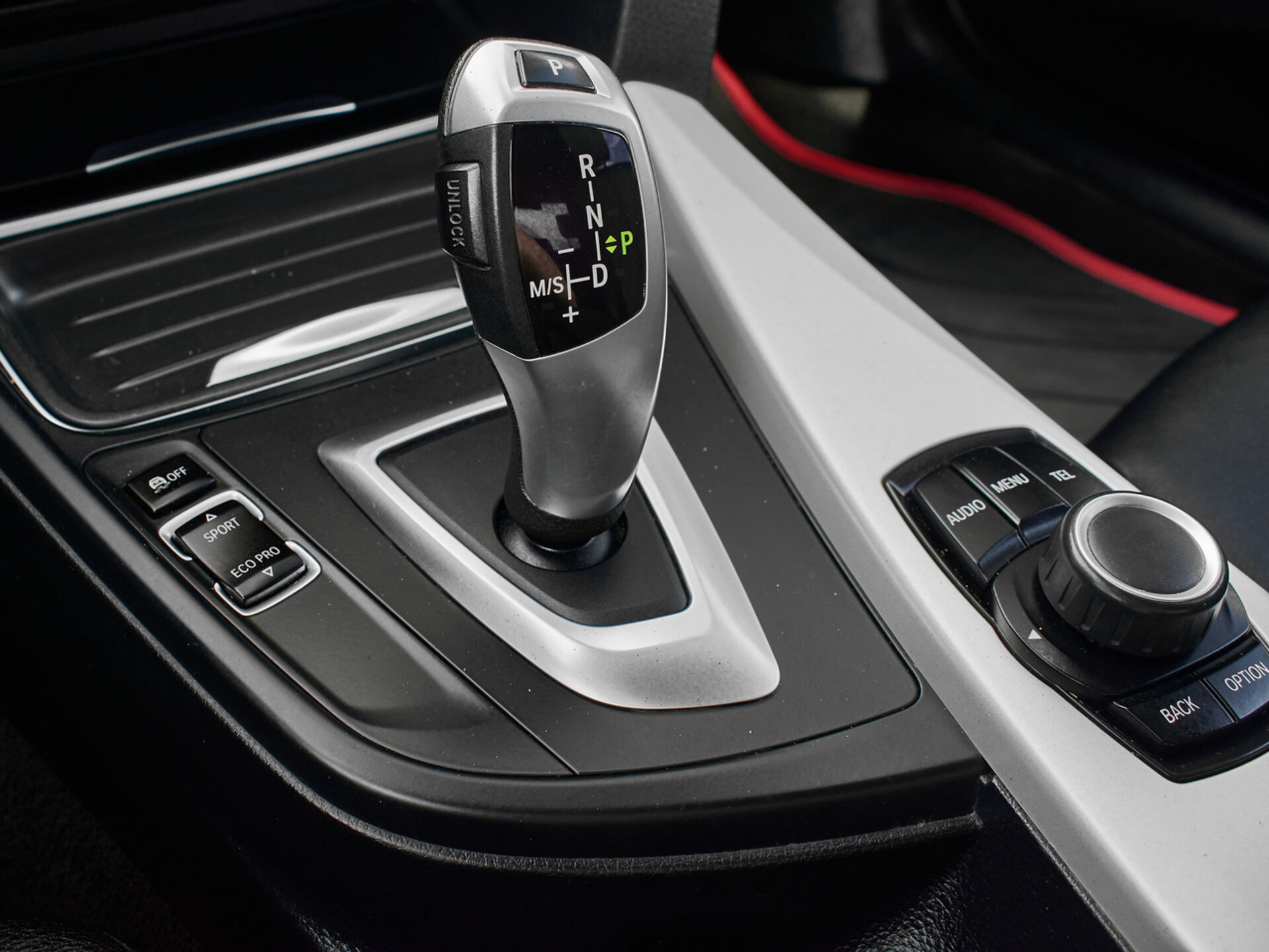 Купить BMW 3 серии 316i 1.6 AT (136 л.с.), 2014 в Екатеренбурге