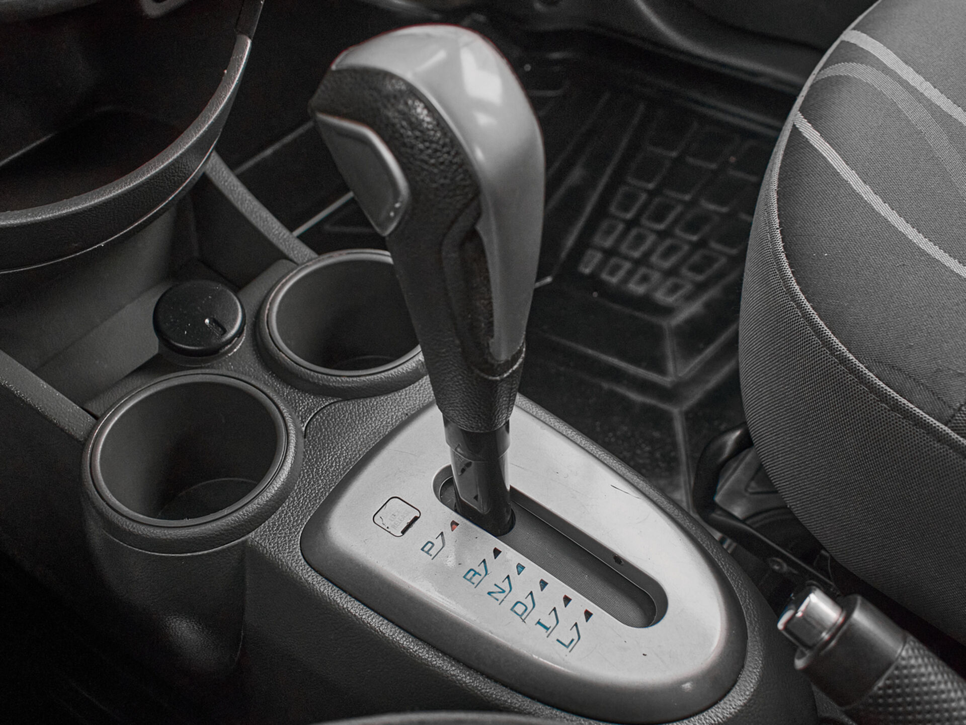 Купить Ravon R2 1.3 AT (85 л.с.), 2017 в Екатеренбурге