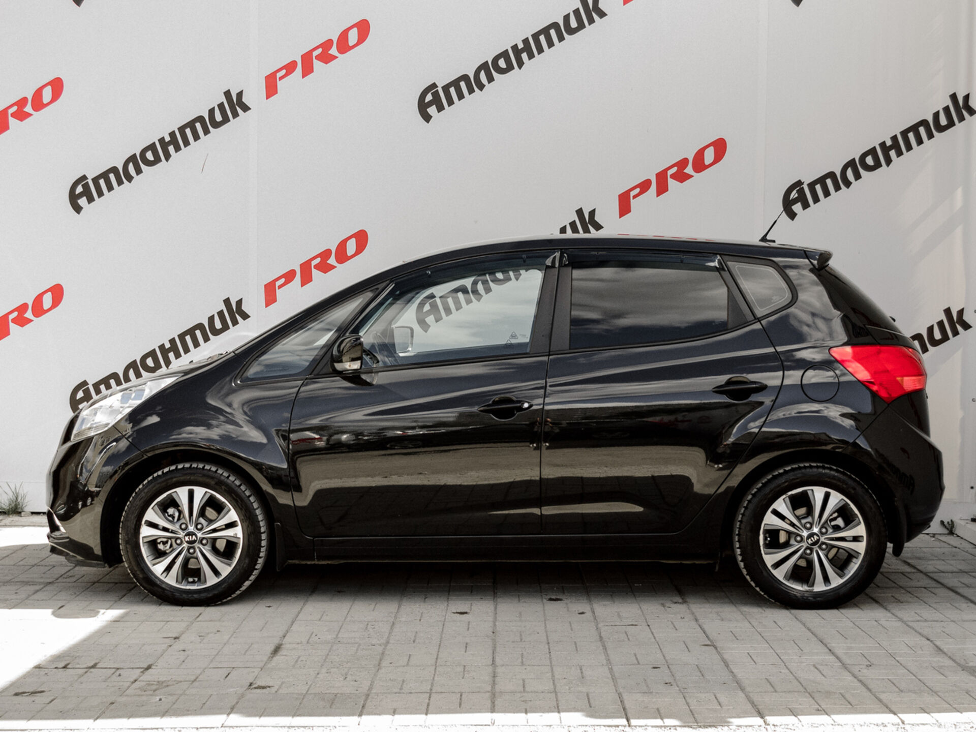 Купить Kia Venga 1.6 AT (124 л.с.), 2014 в Екатеренбурге