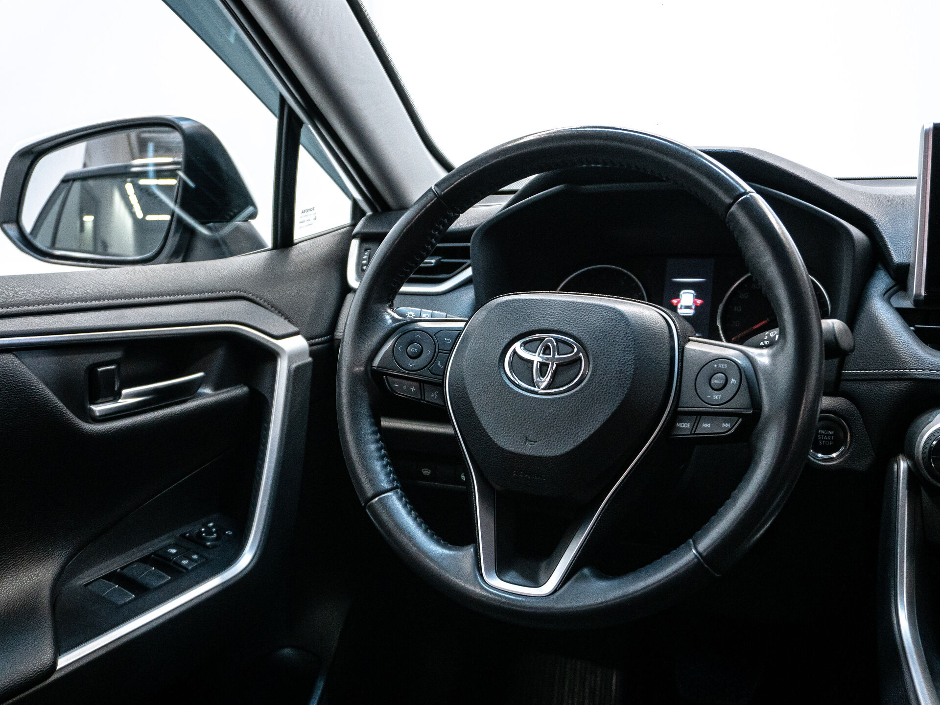 Toyota RAV4 2019 19