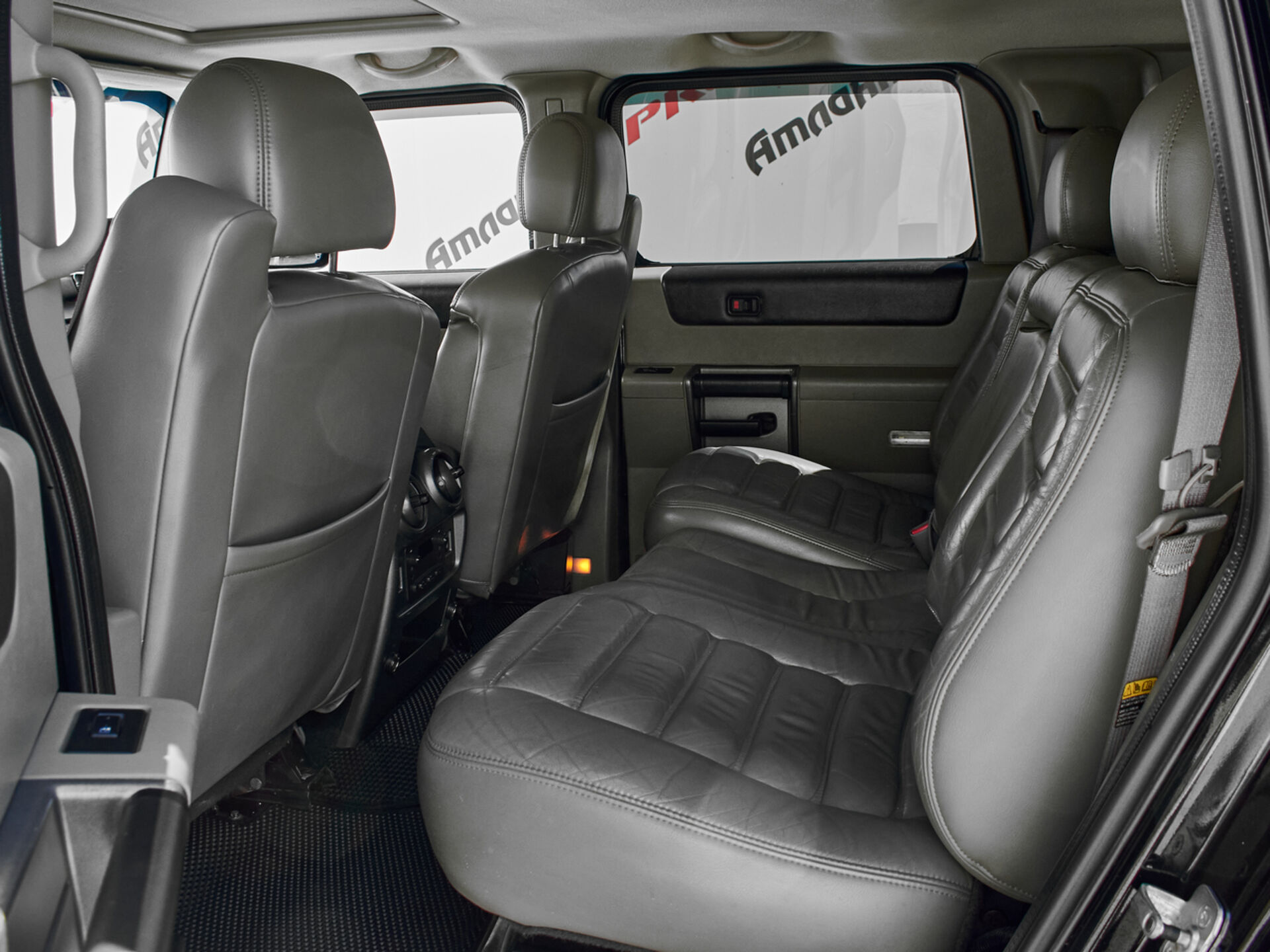 Купить Hummer H2 6.0 AT (315 л.с.) 4WD, 2003 в Екатеренбурге