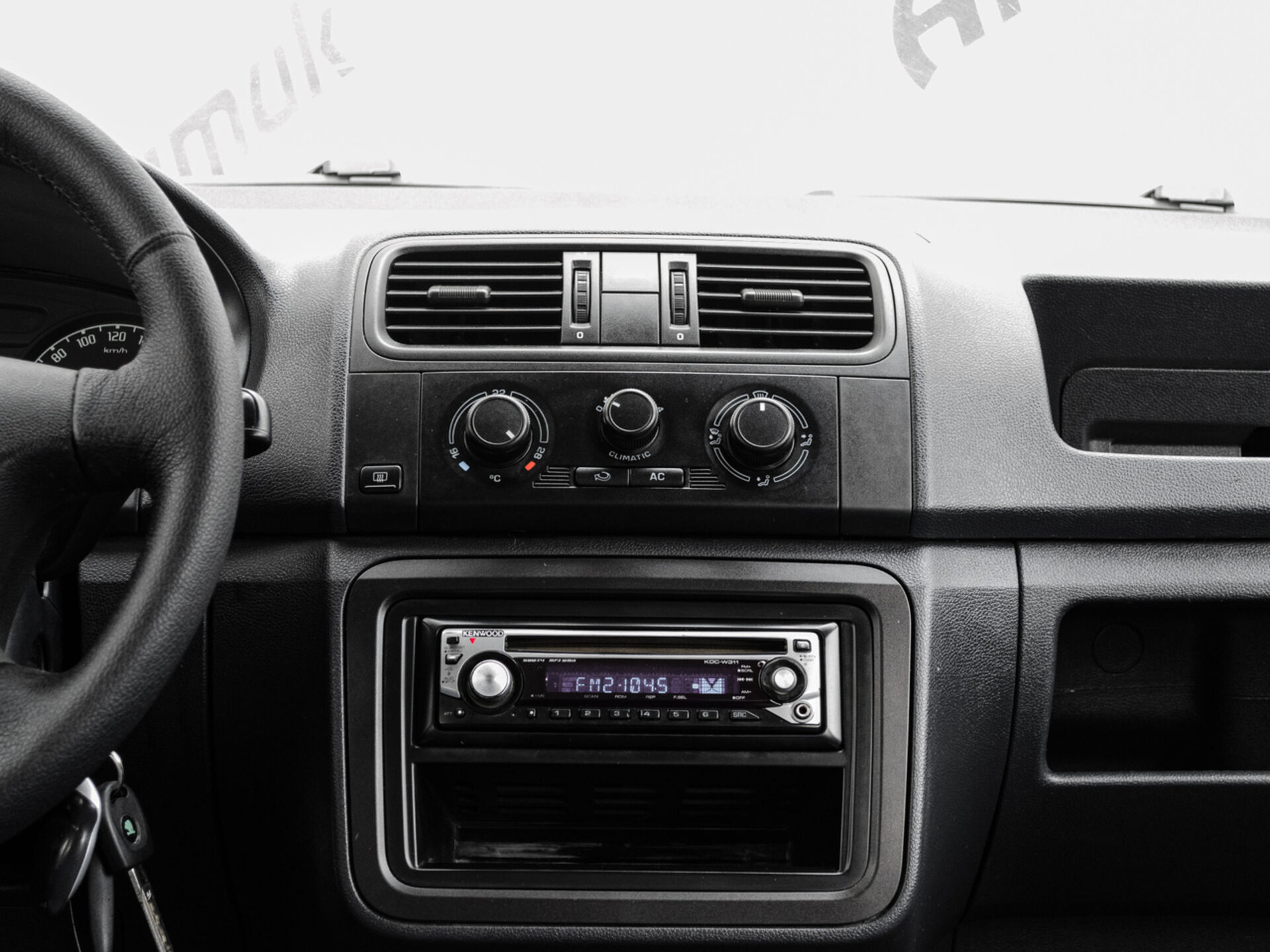 Купить Skoda Fabia 1.2 MT (70 л.с.), 2007 в Екатеренбурге