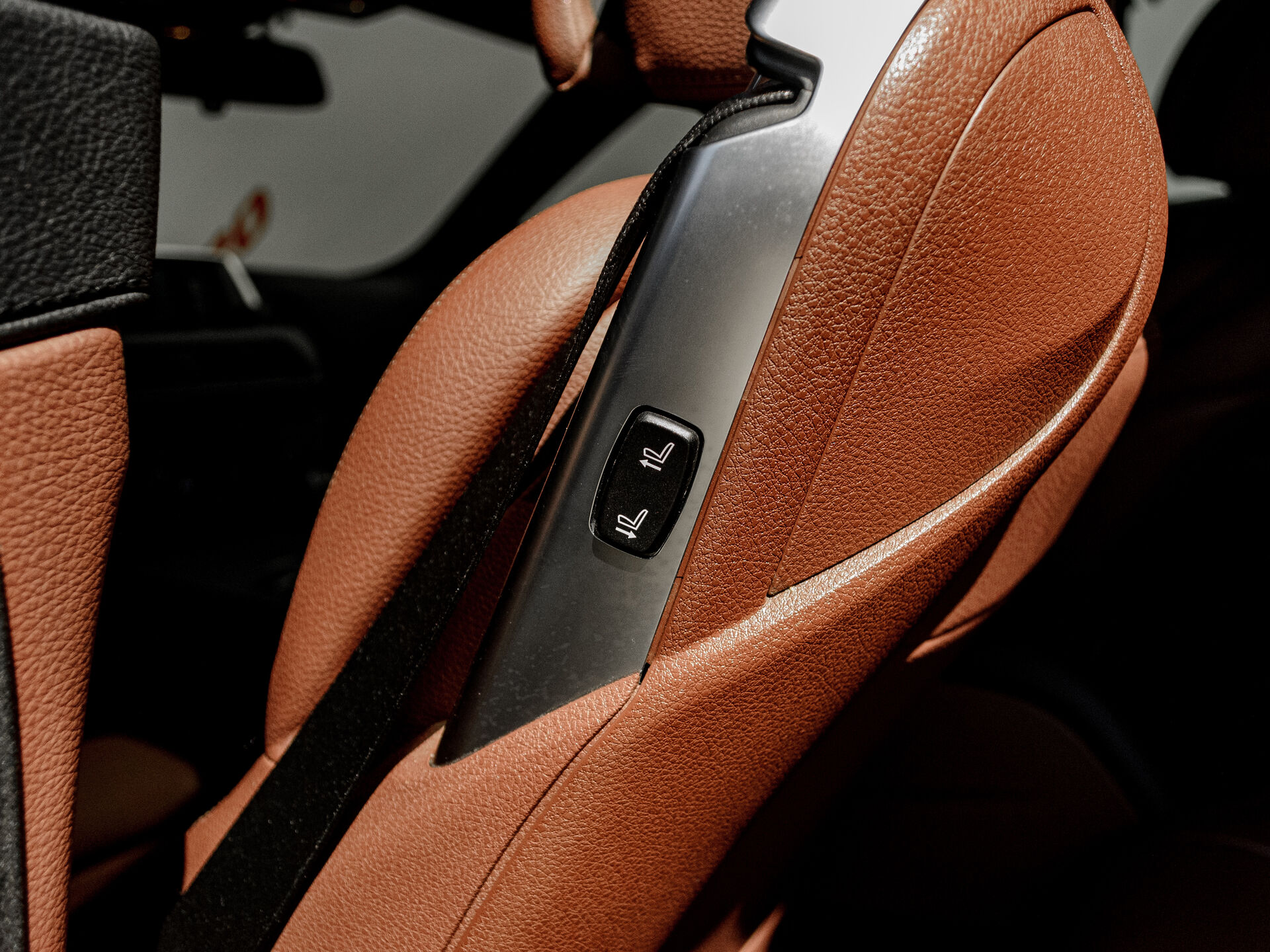 Купить BMW 6 серии 640i xDrive 3.0 AT (320 л.с.) 4WD, 2014 в Екатеренбурге
