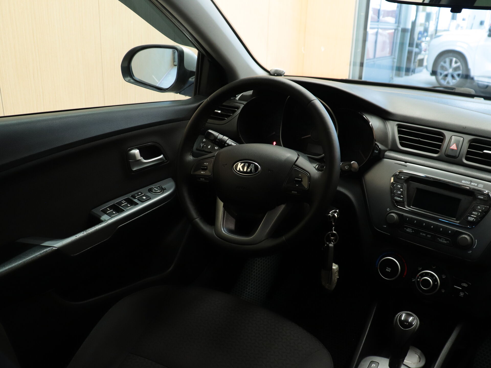 Kia Rio 2014 7