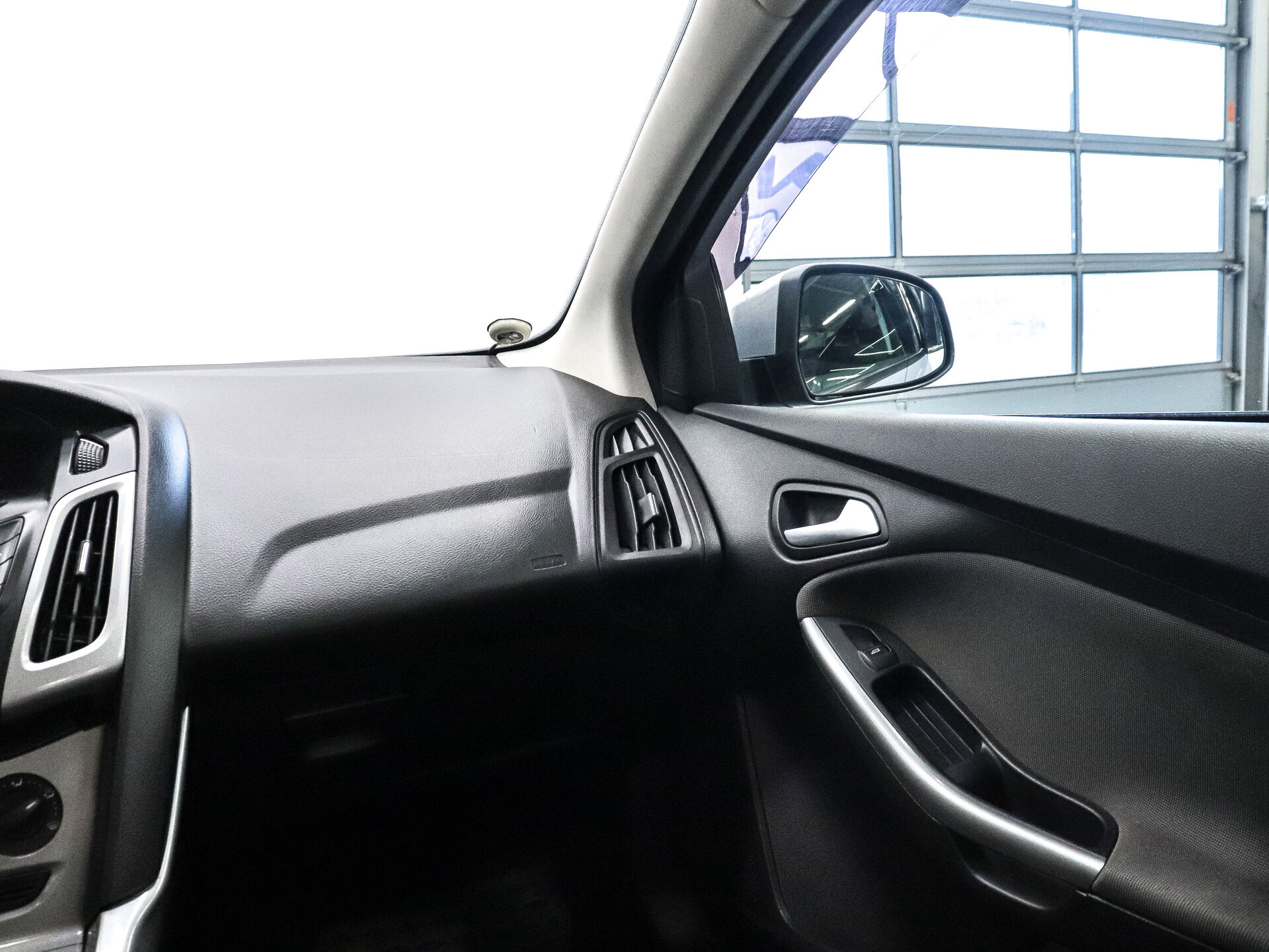 Ford Focus 2011 19