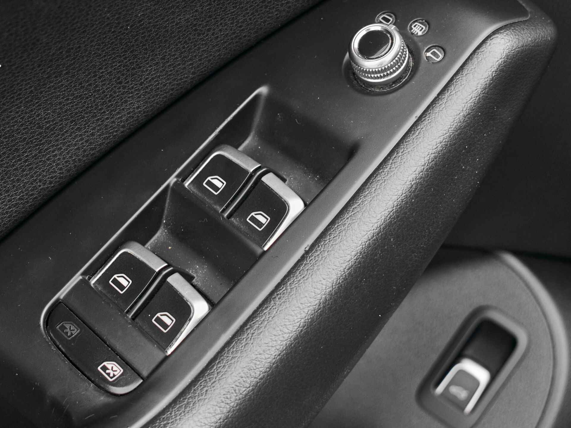 Купить Audi Q5 2.0 AT (225 л.с.) 4WD, 2012 в Екатеренбурге