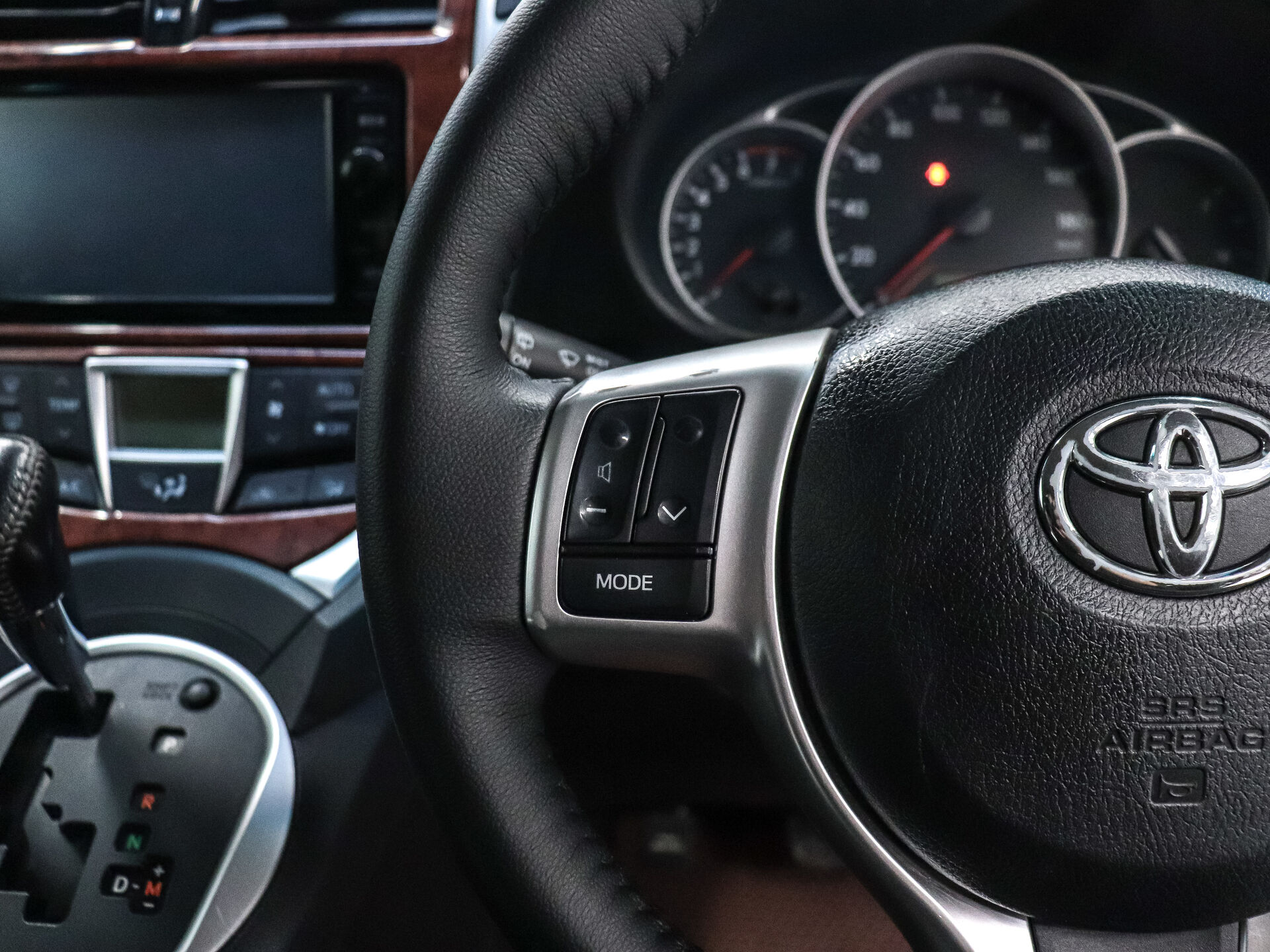 Toyota Ractis 2016 7