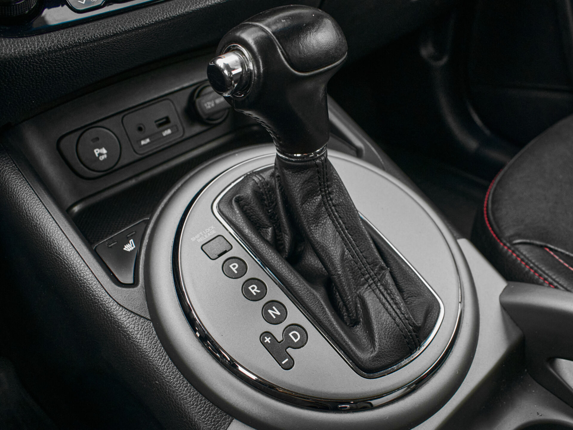 Купить Kia Sportage 2.0 AT (150 л.с.) 4WD, 2014 в Екатеренбурге