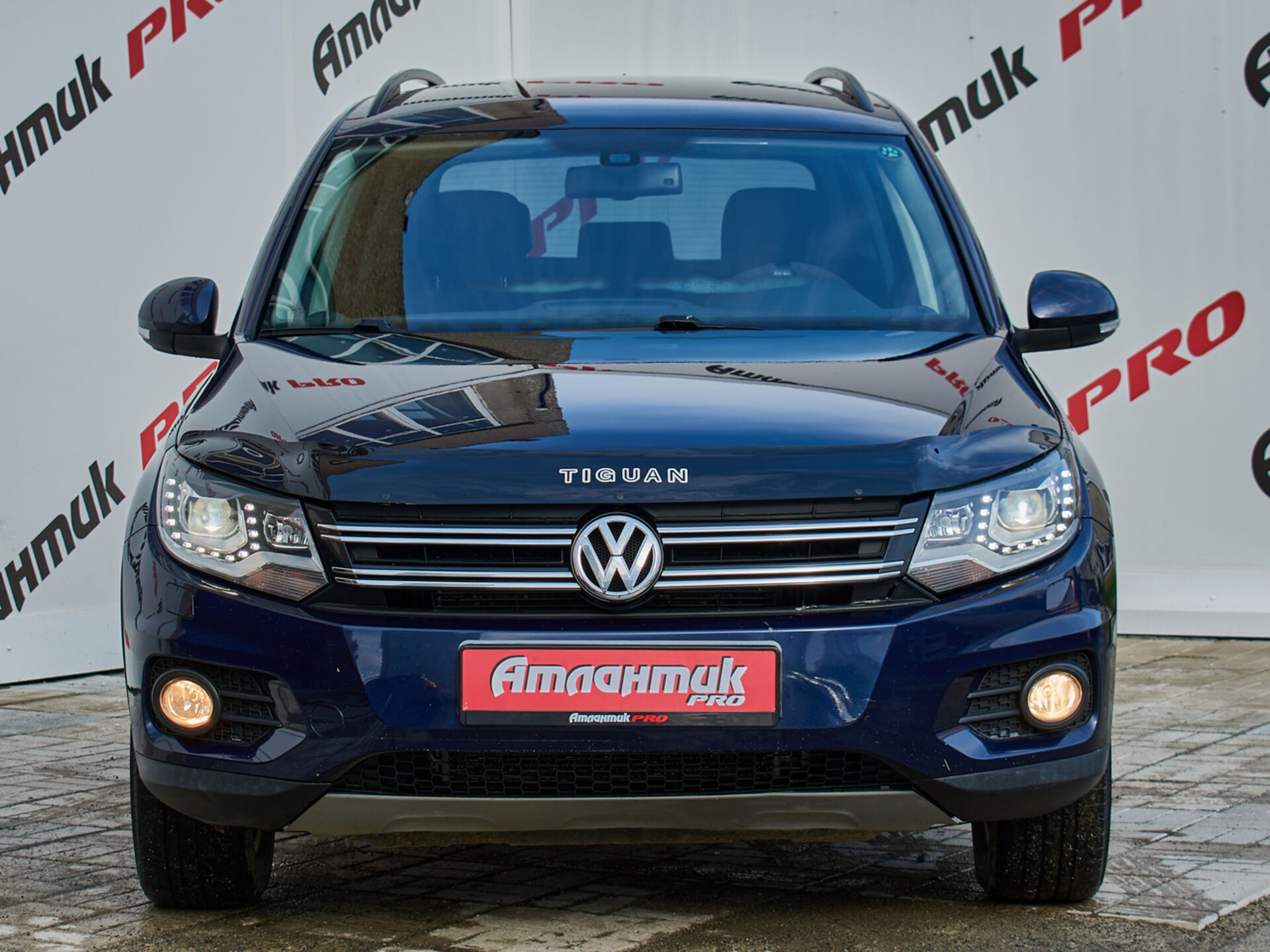 Купить Volkswagen Tiguan 2.0 AT (170 л.с.) 4WD, 2011 в Екатеренбурге