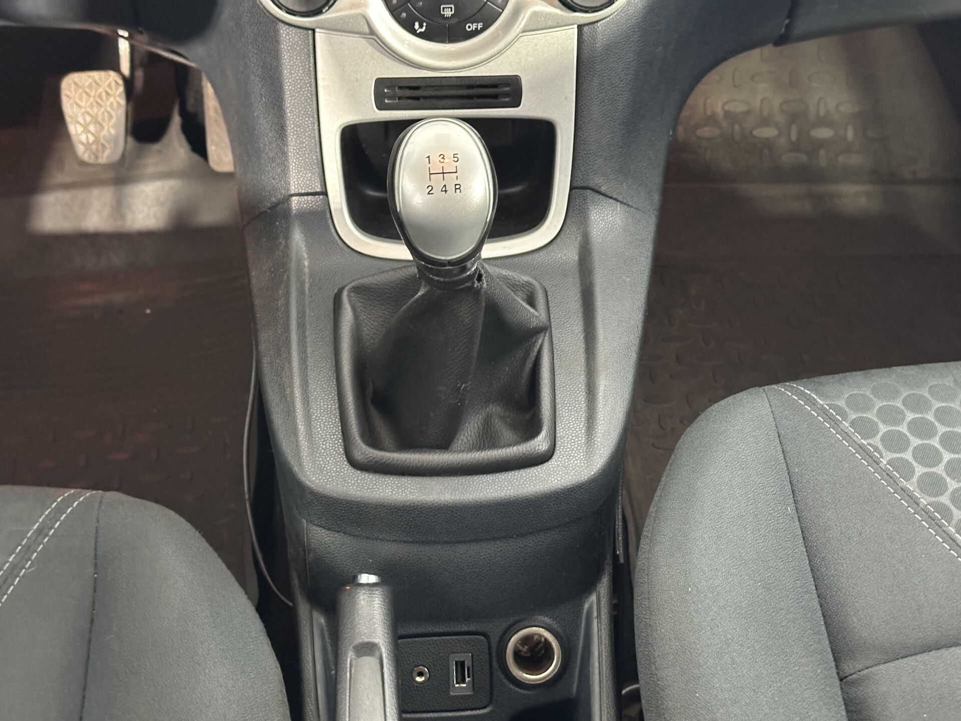Ford Fiesta Ambiente 2009 г.в., 242 353 км.