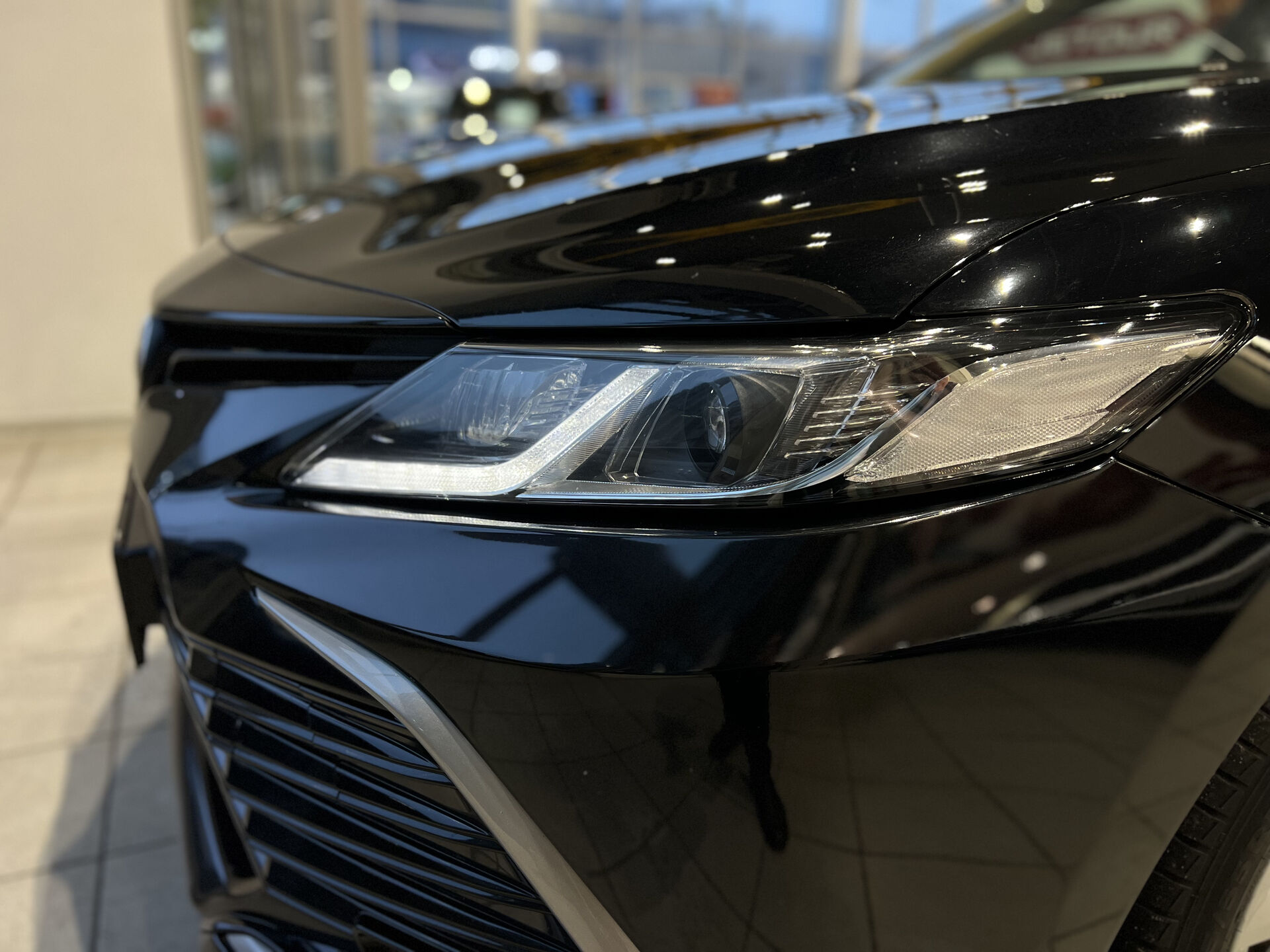 БУ автомобиль Toyota Camry 2021  2.0 л ( 150 л. с.) Черный с пробегом 164756 км