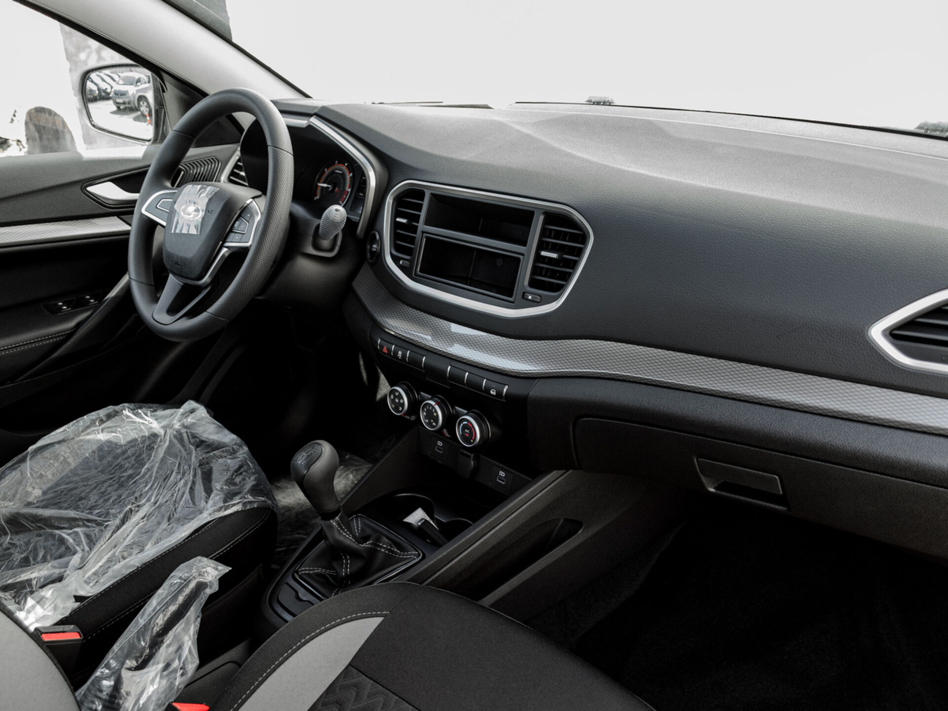 Купить Lada (ВАЗ) Vesta 1.6 MT (106 л.с.), 2025 в Екатеренбурге